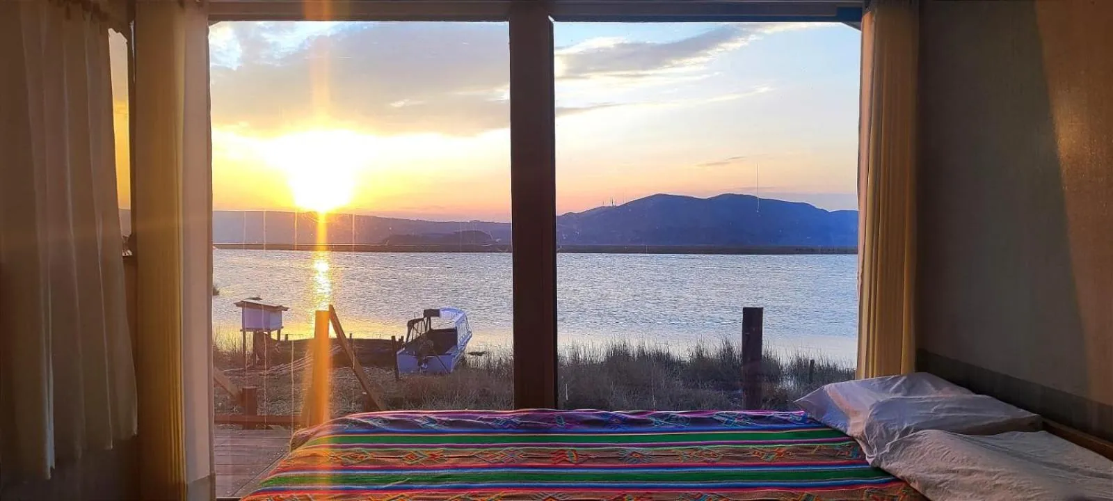 Bed in Titicaca Atrion Uros