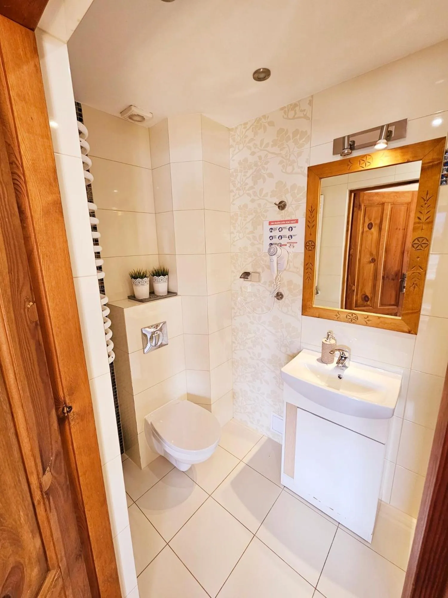 Shower in Willa Regina II Resort & SPA