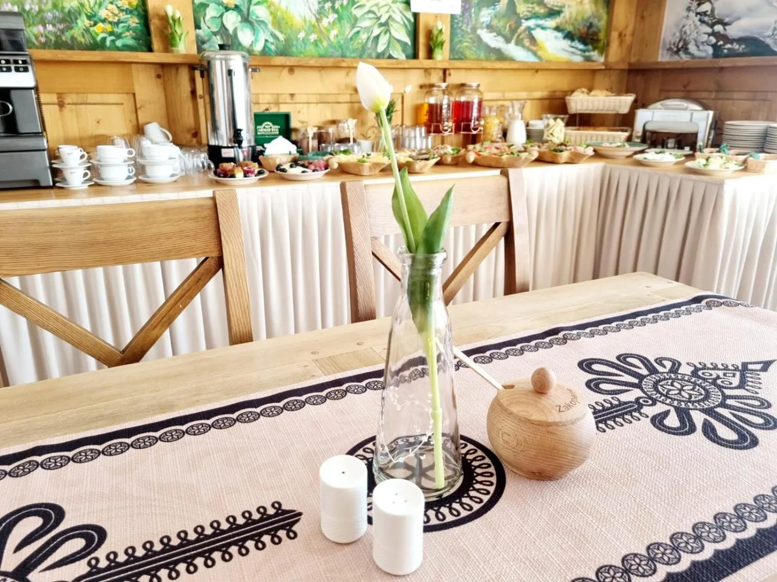 Continental breakfast in Willa Regina II Resort & SPA