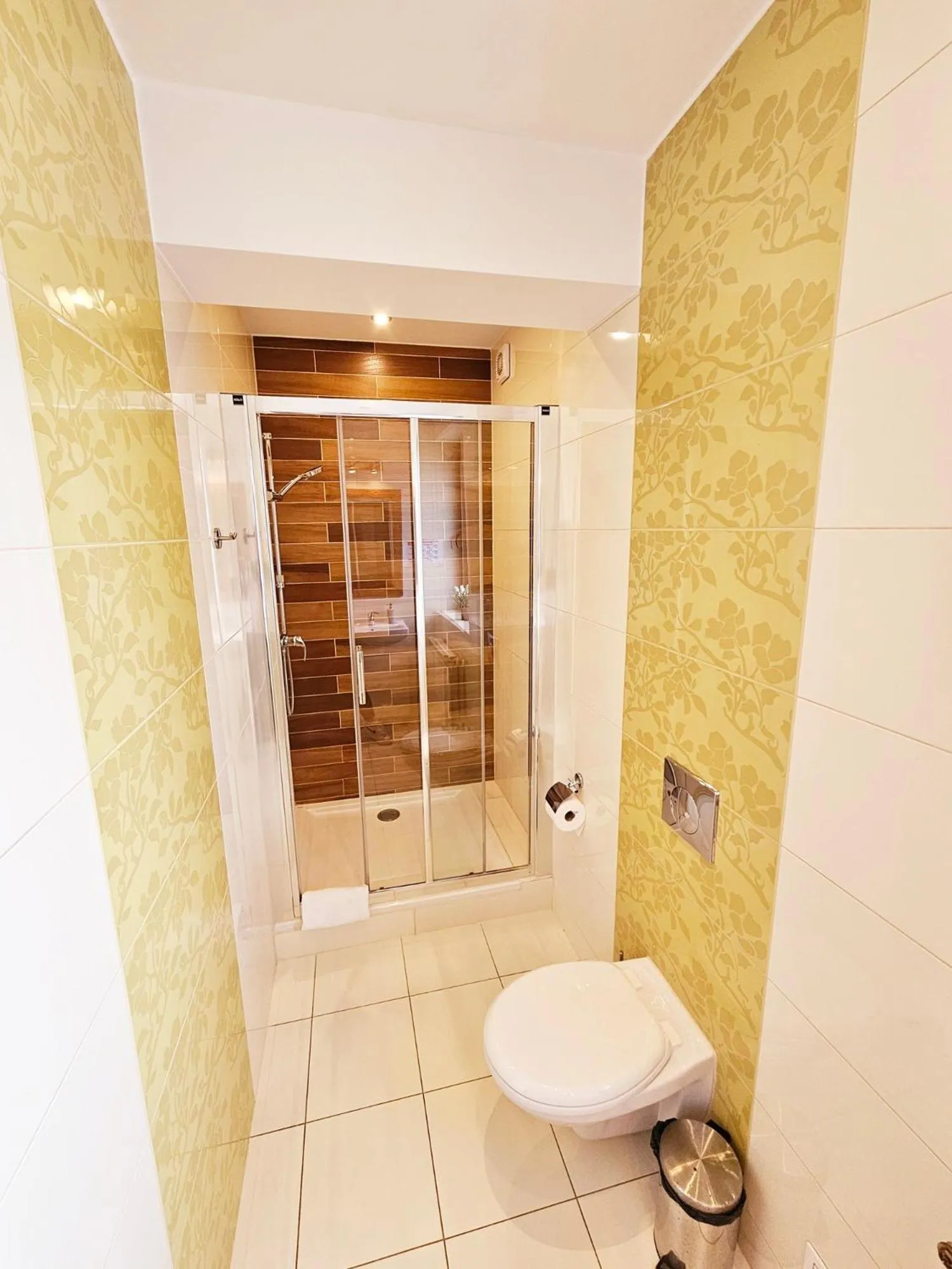 Shower in Willa Regina II Resort & SPA