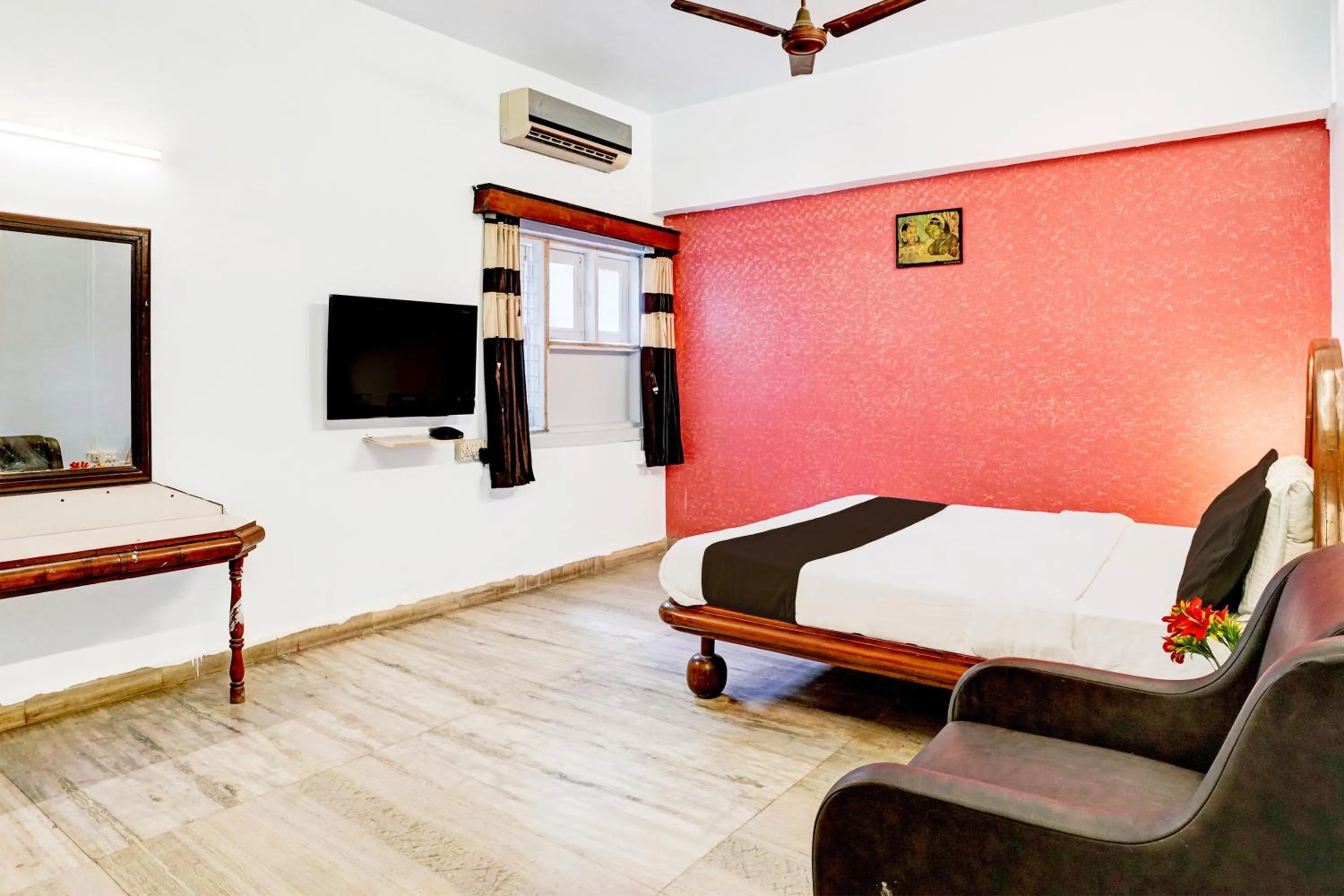 Bedroom, Bed in Hotel O Padampura Near Railway Station