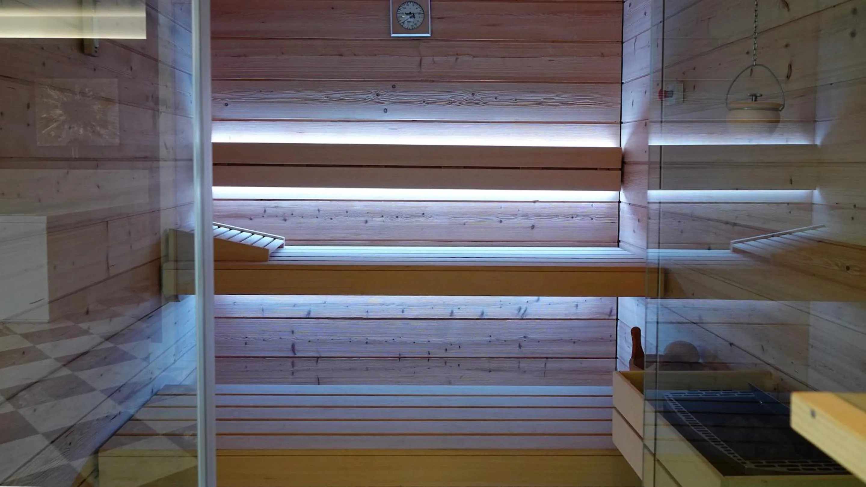 Sauna in Hotel Villa Maria Au Lac - Estella Hotels Italia
