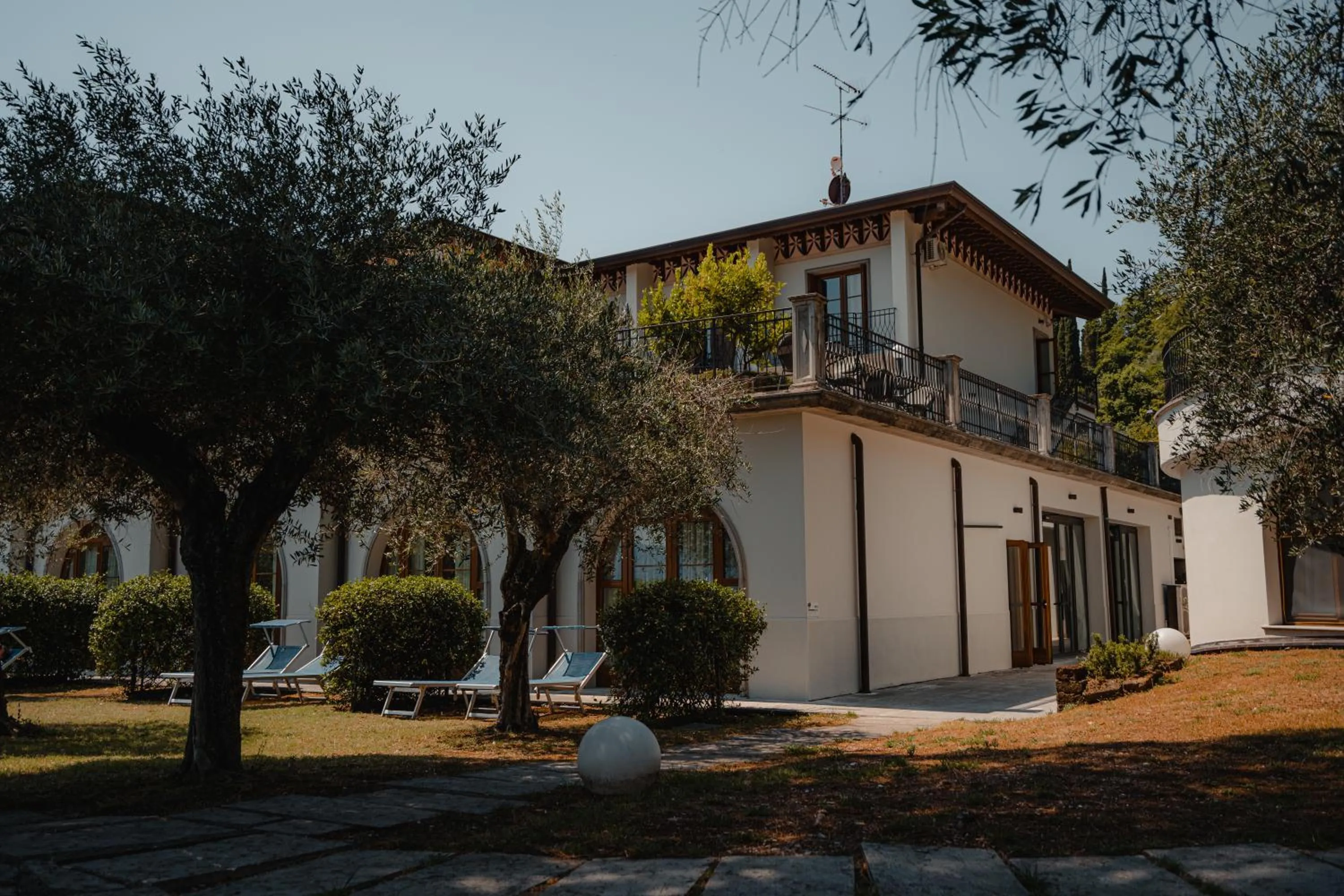 Property building in Hotel Villa Maria Au Lac - Estella Hotels Italia