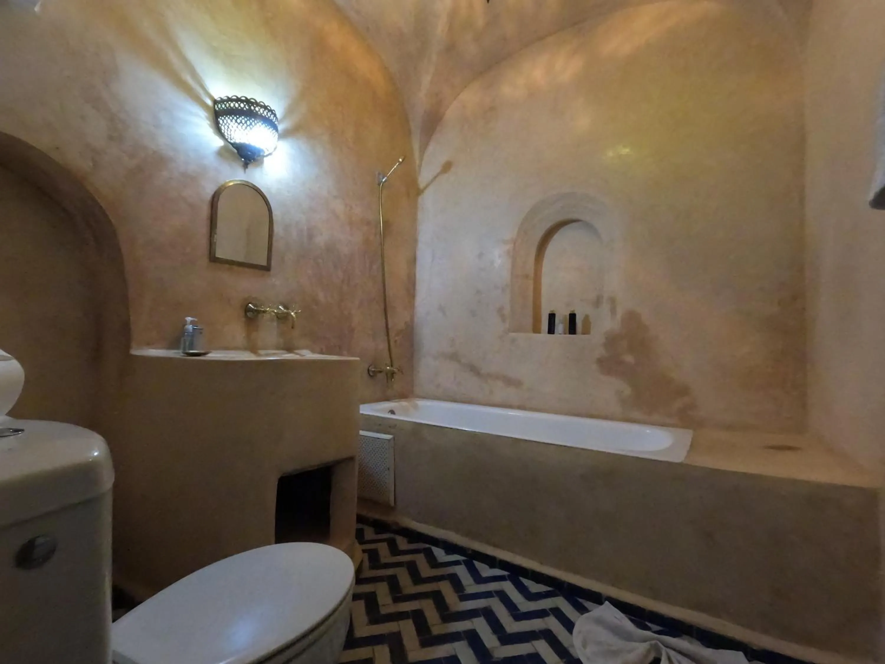 Bathroom in Riad Maizie
