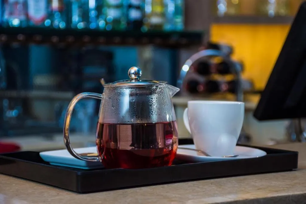 Coffee/tea facilities in Fairway Hotel & Spa