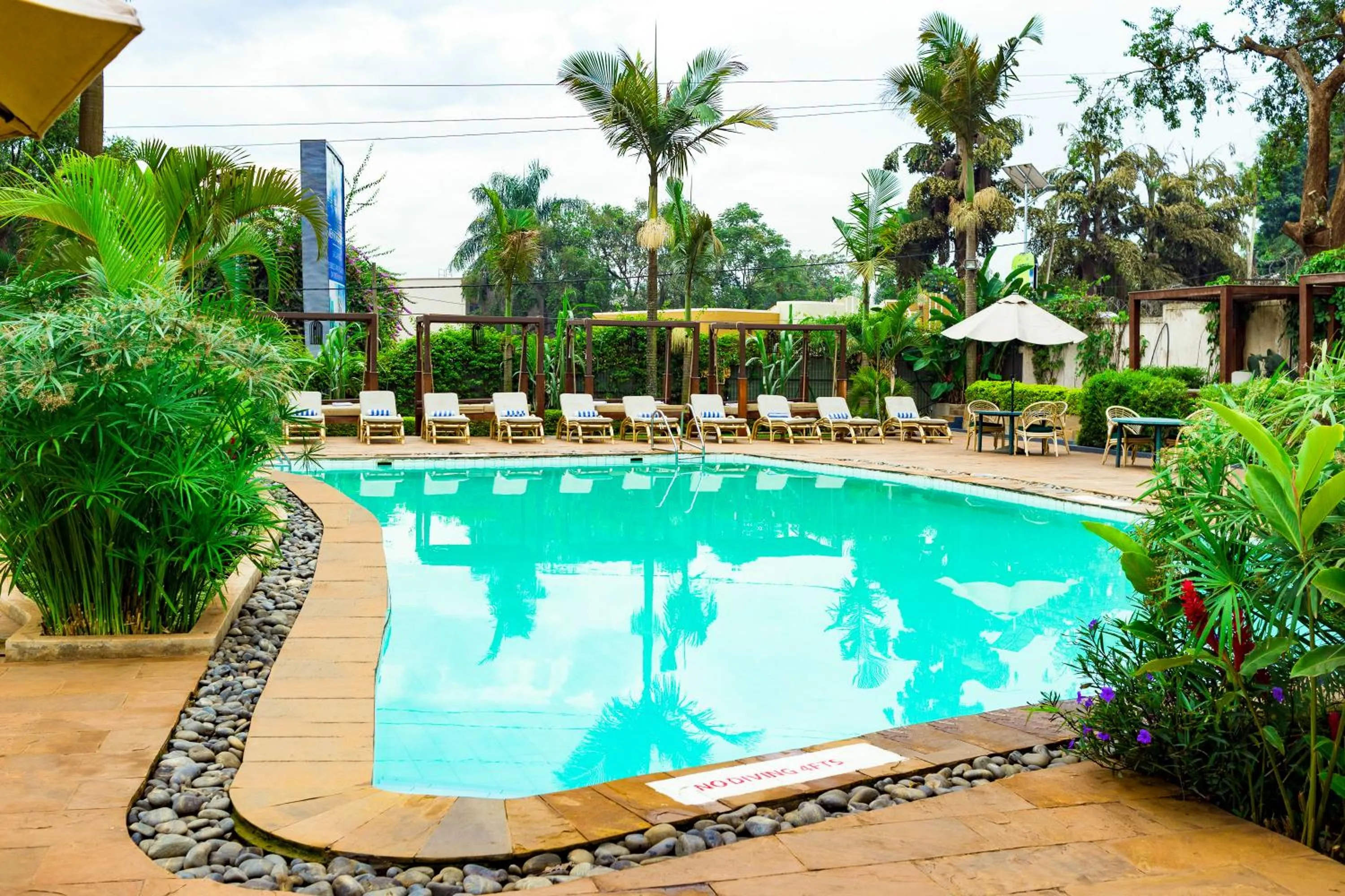 Swimming pool in Fairway Hotel & Spa