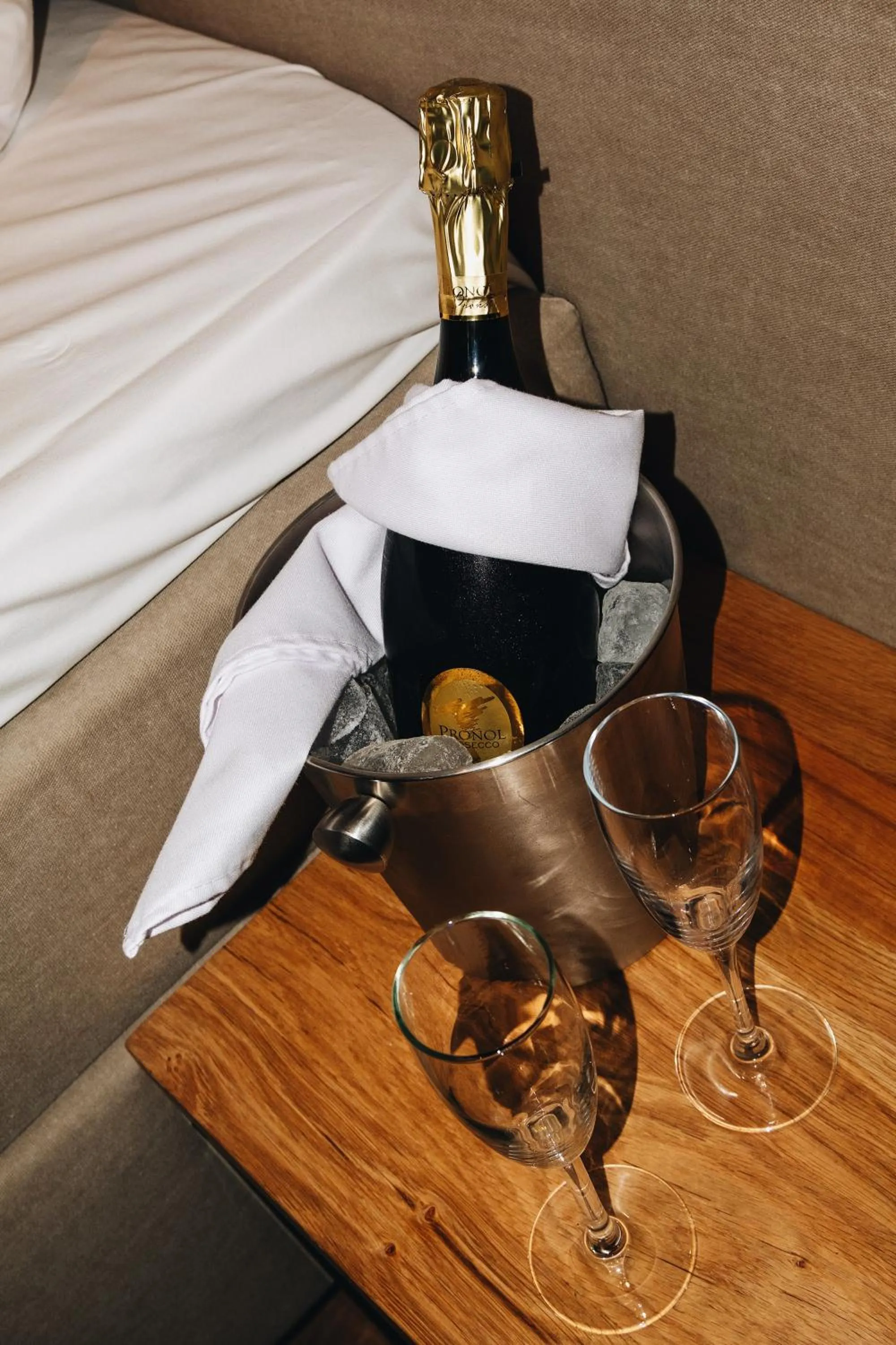 Food and drinks in City Center Lodge Utrecht