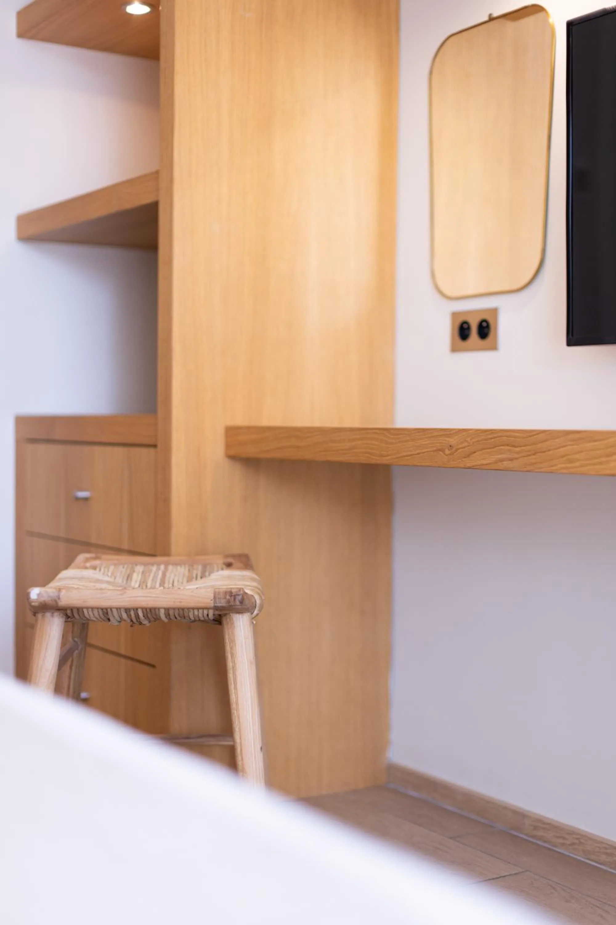 Bedroom in Hotel des Lices