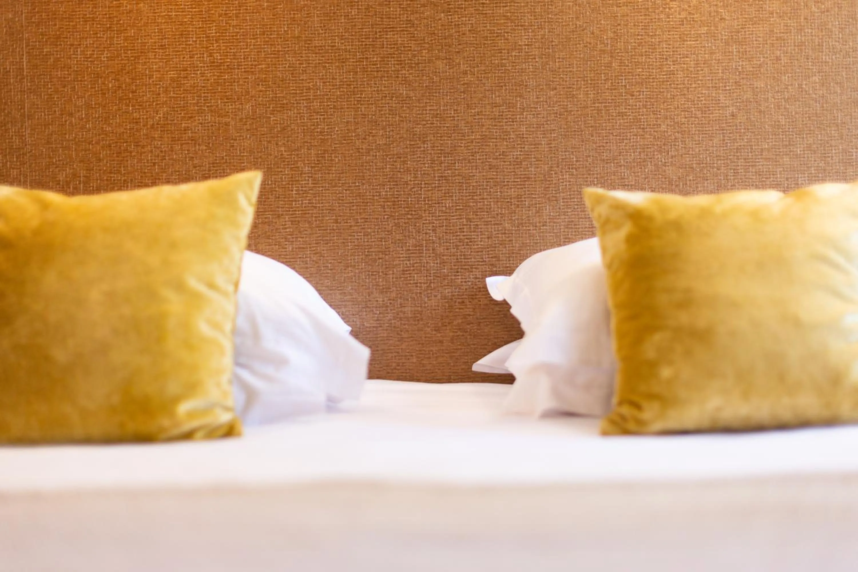 Bed in Hotel des Lices