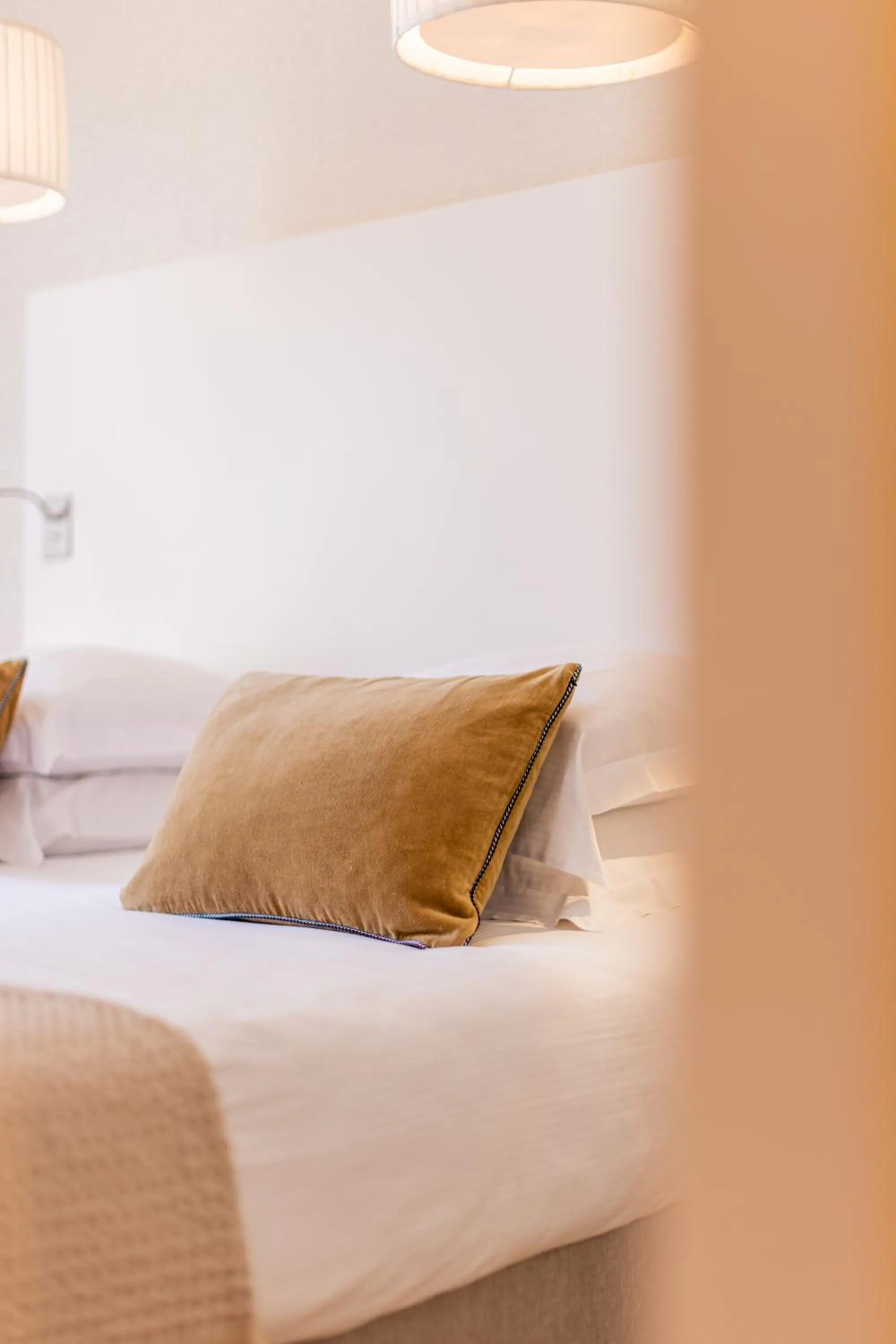 Bedroom, Bed in Hotel des Lices