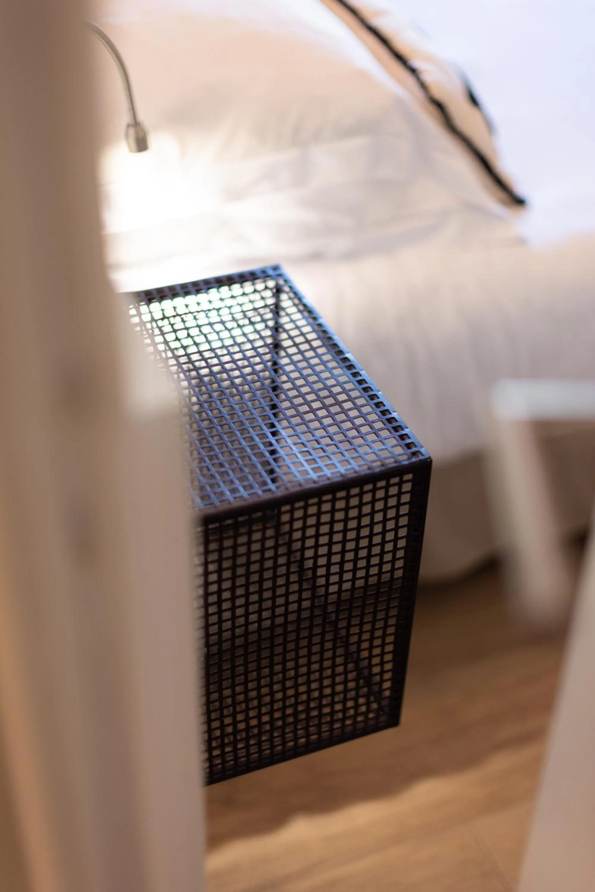 Bed in Hotel des Lices