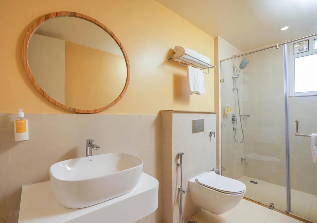 Bathroom in Bloom Boutique l Rishikesh Hills