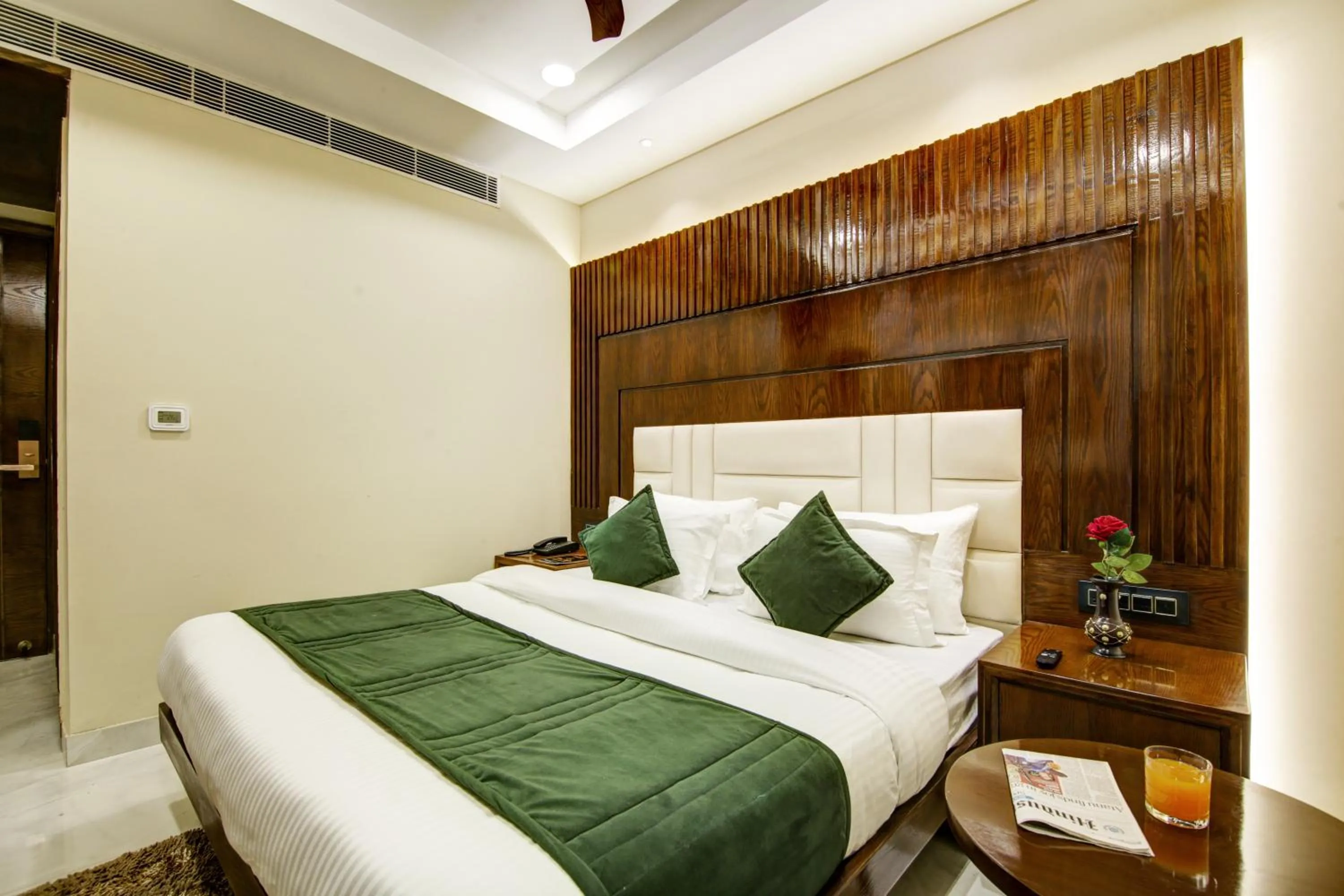 Bedroom, Bed in The Leena International-Near Connaught Place & New Delhi Railway Station
