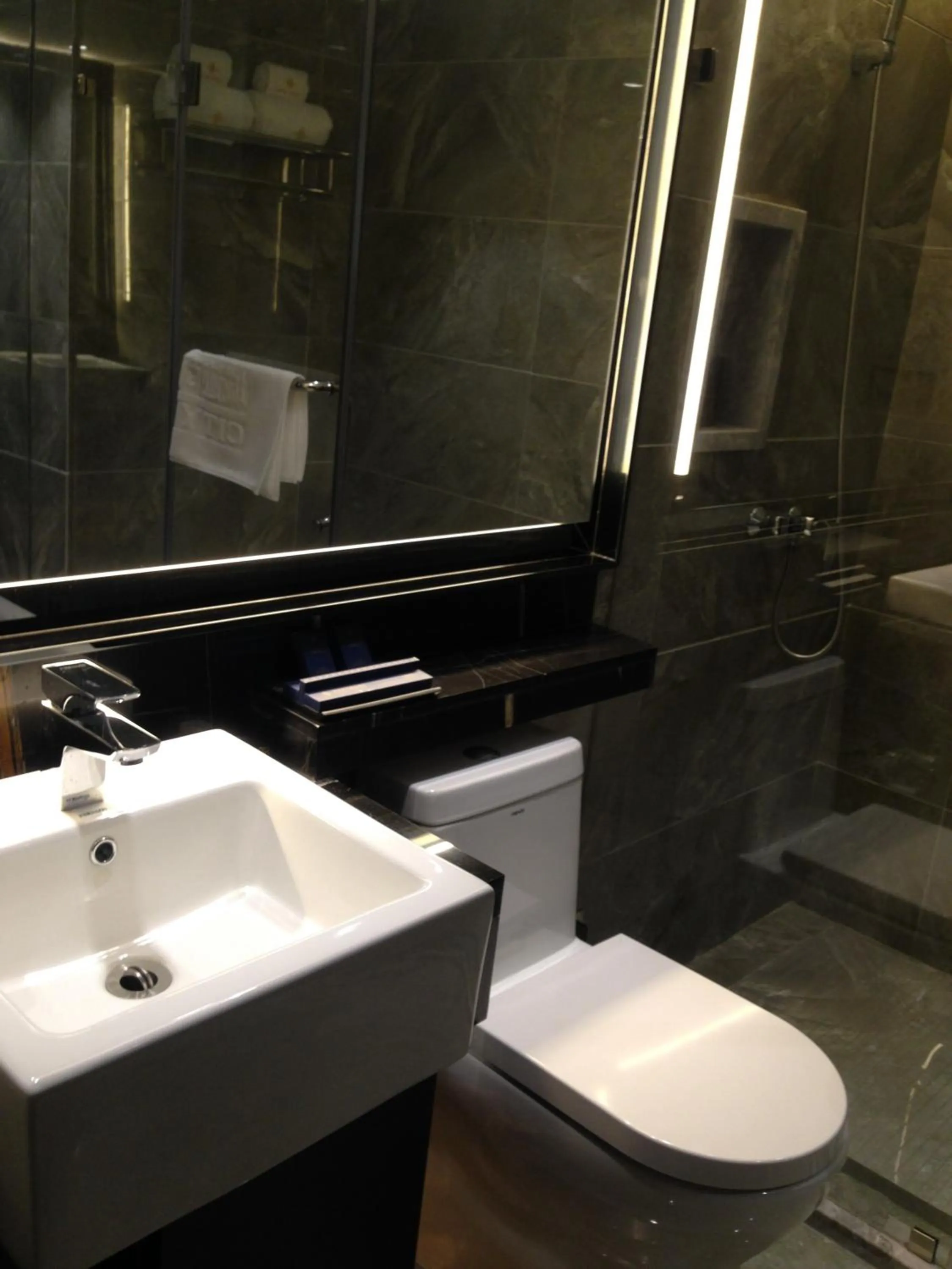 Bathroom in Guangzhou City Join Hotel Ouzhuang Branch