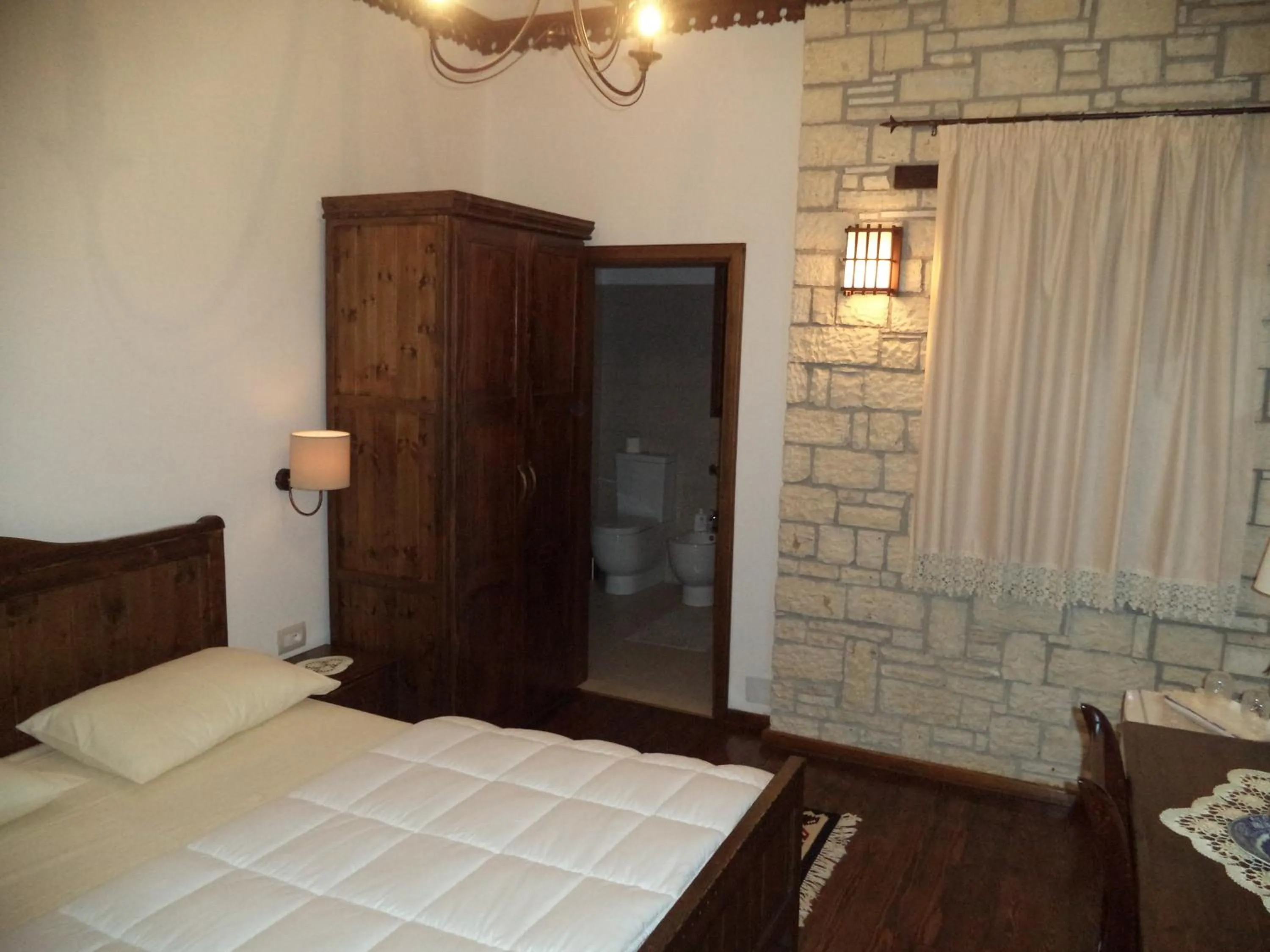 Decorative detail, Bed in Hotel Vila Aleksander