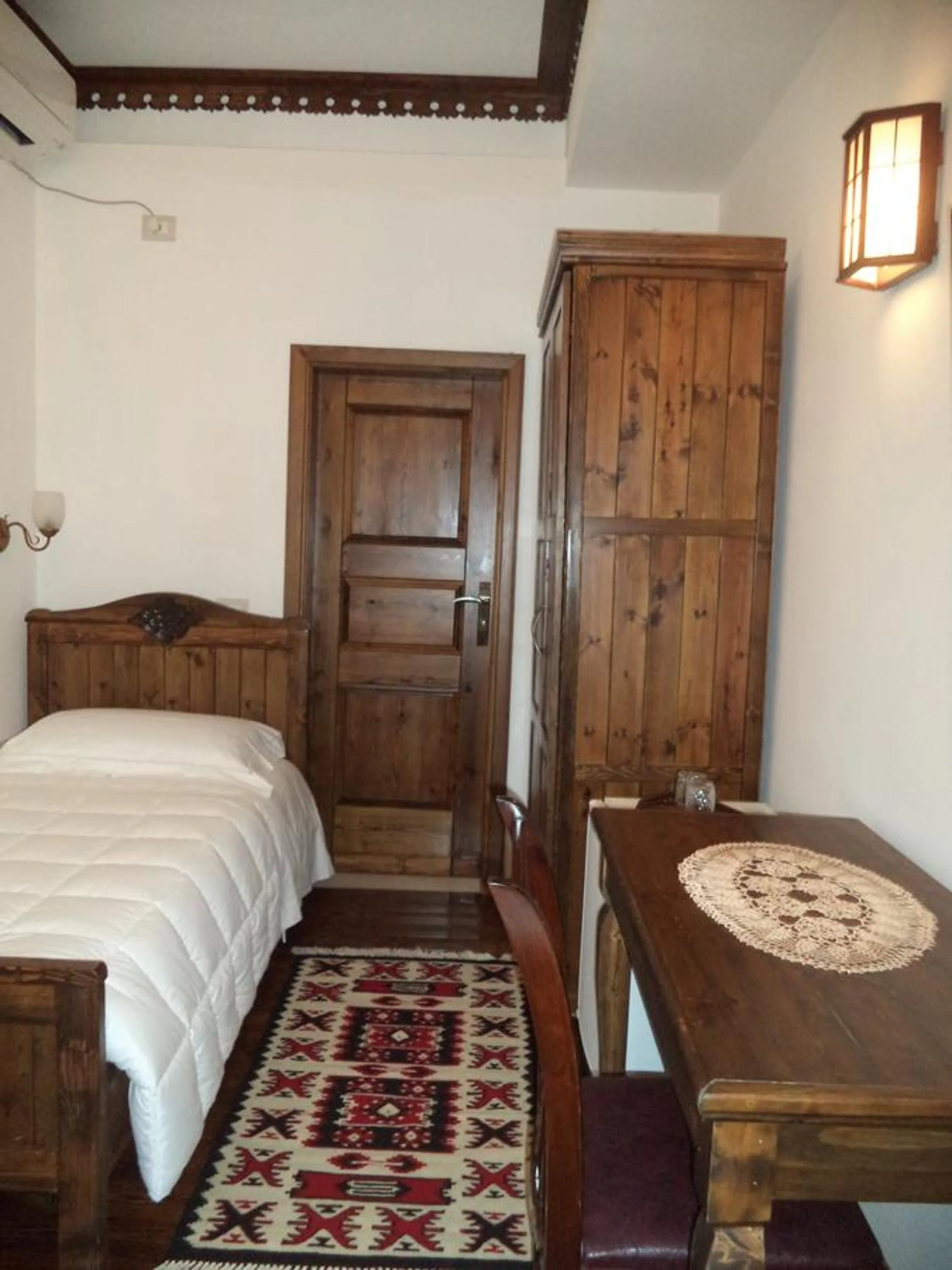 Garden, Bed in Hotel Vila Aleksander