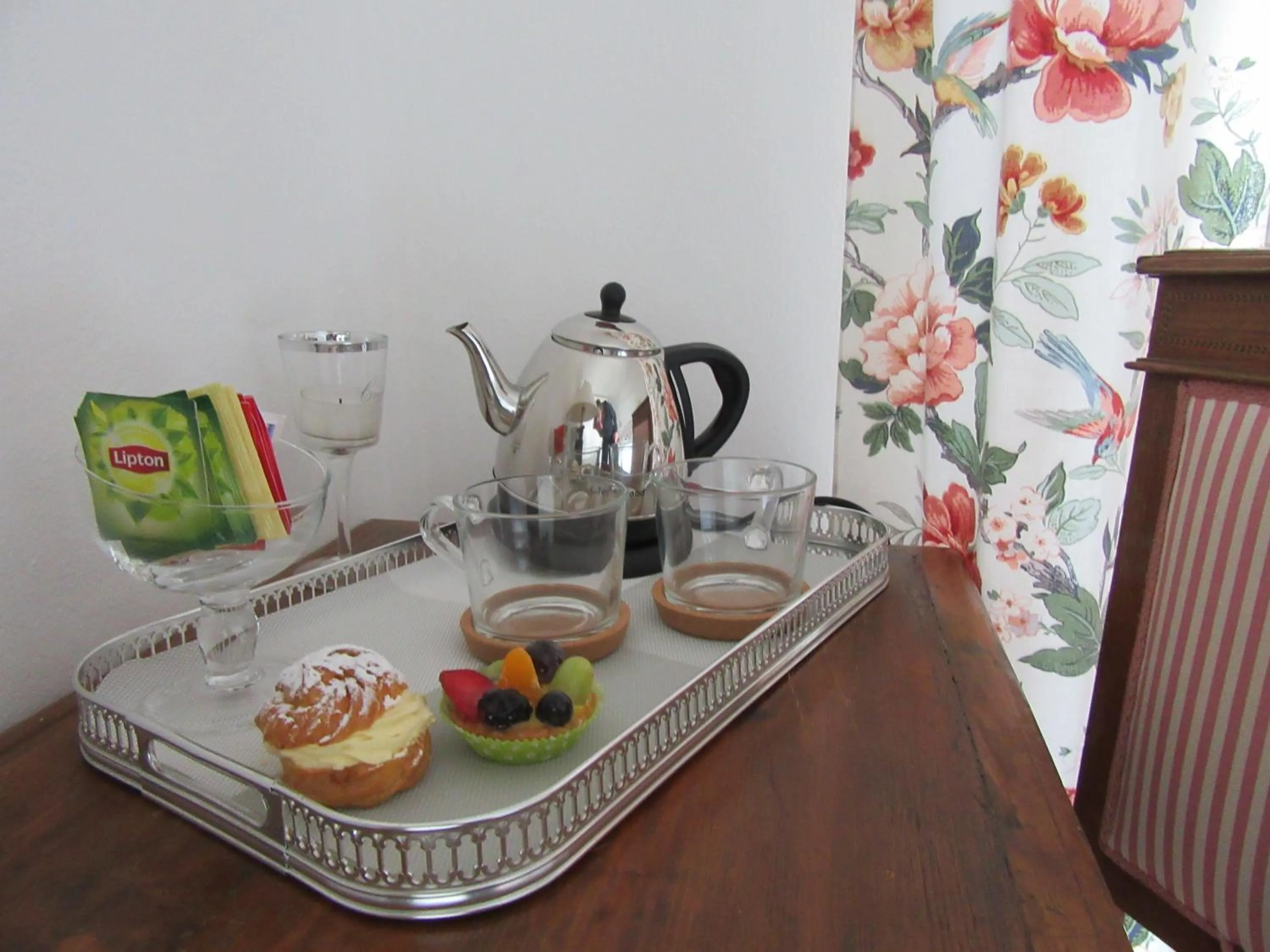 Coffee/tea facilities in B&B Le Palme