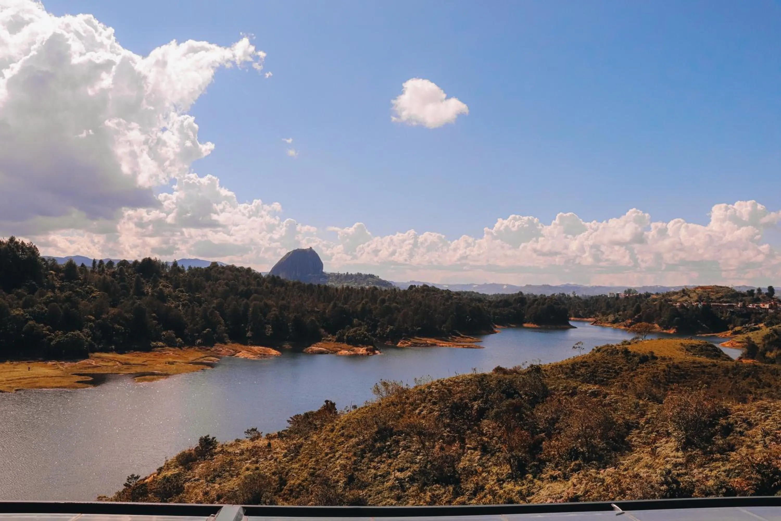 Natural landscape in EL NiDO HOTEL GUATAPE