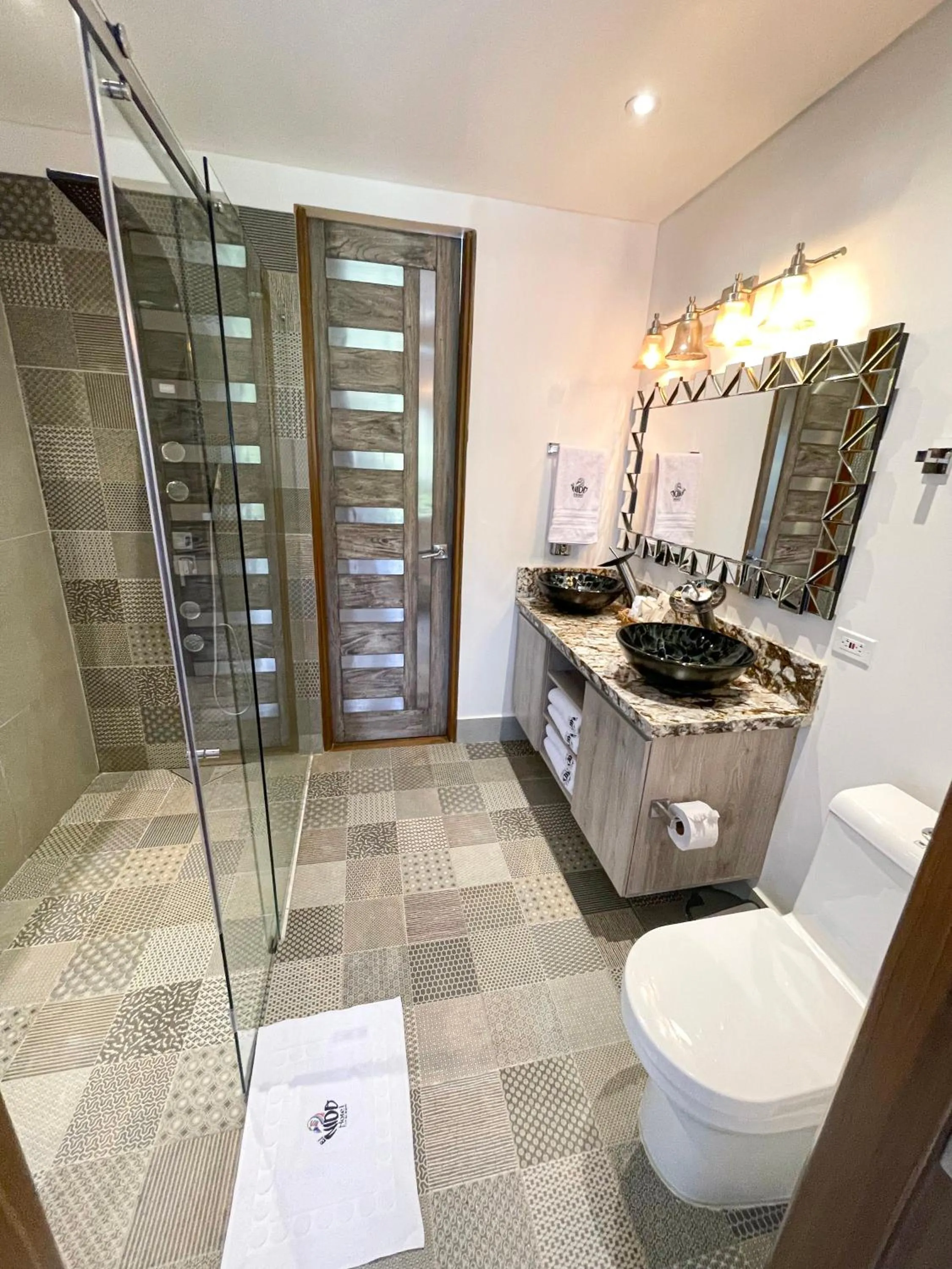 Shower in EL NiDO HOTEL GUATAPE