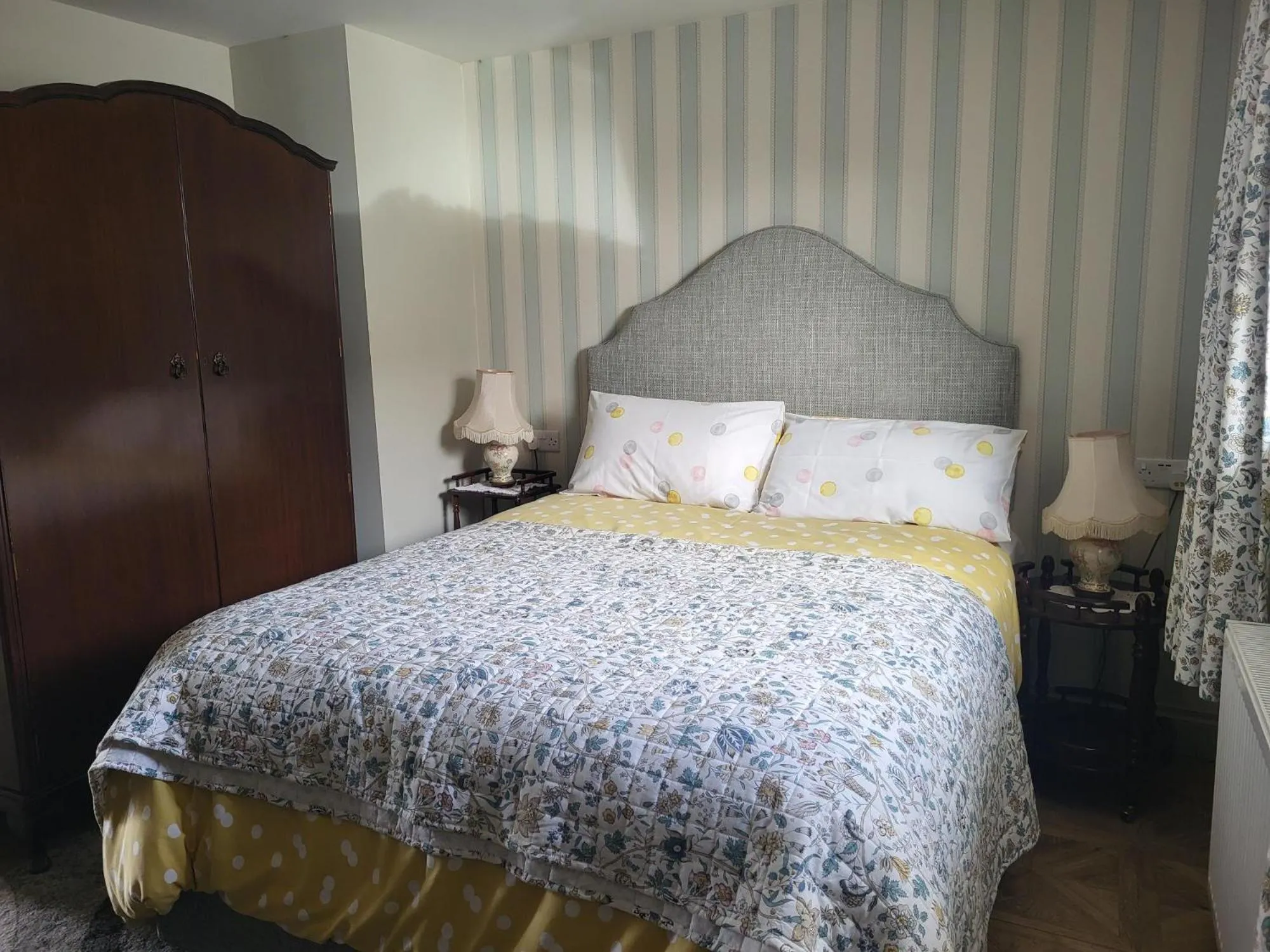 Bed in The Derg Arms B&B