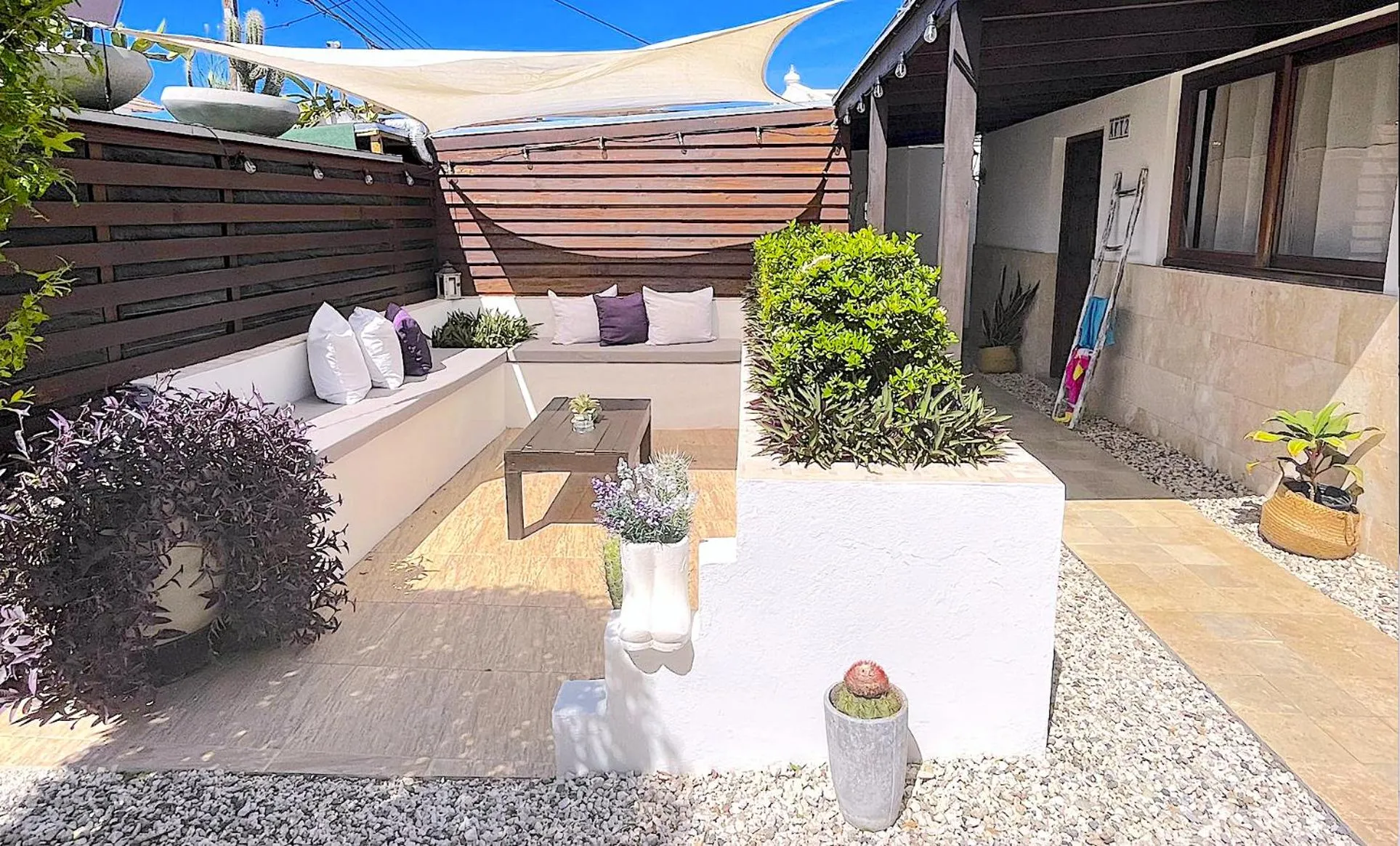 Garden in Aruba Lagunita