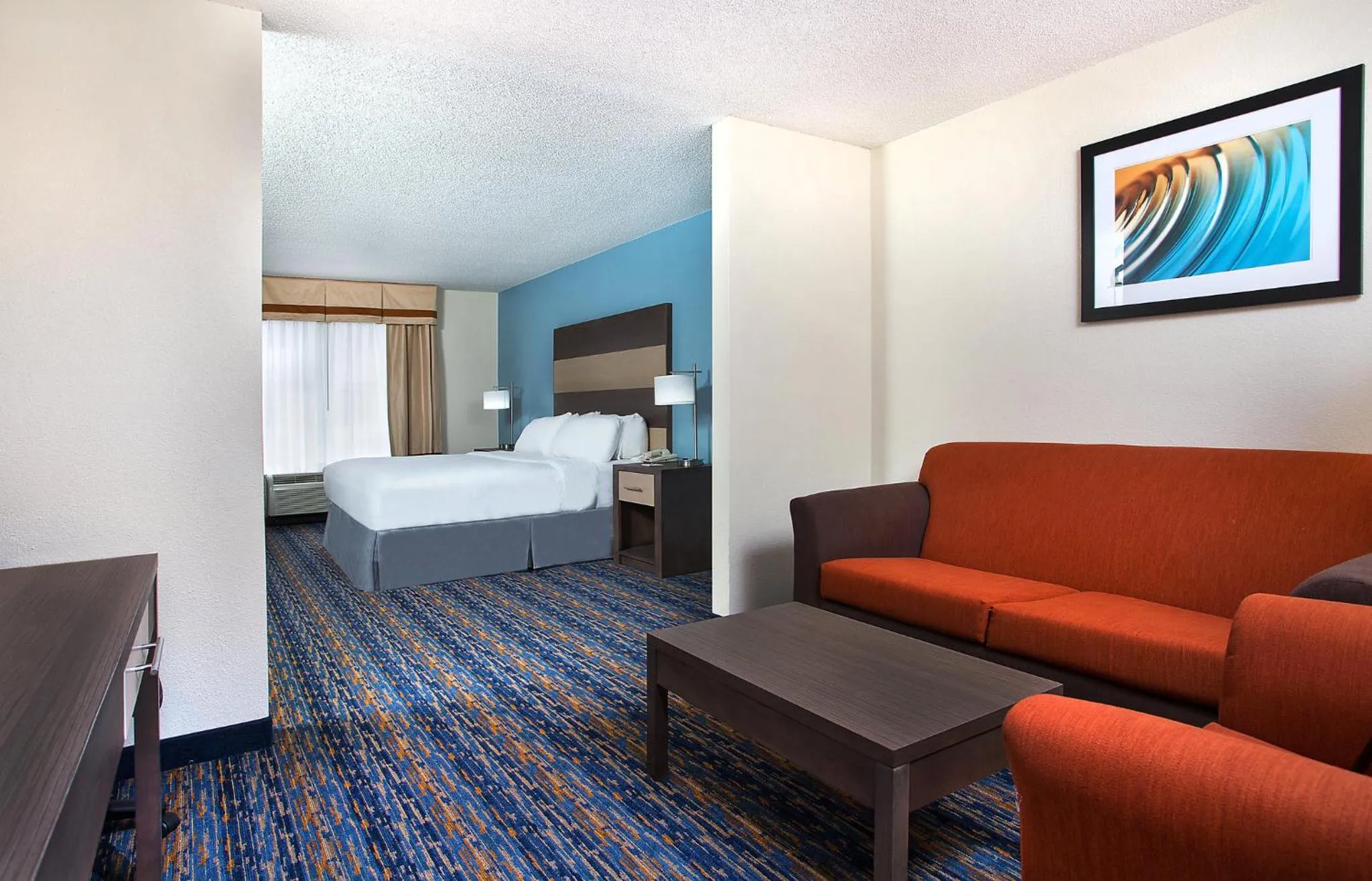 Photo of the whole room, Bed in Holiday Inn Express Berea by IHG