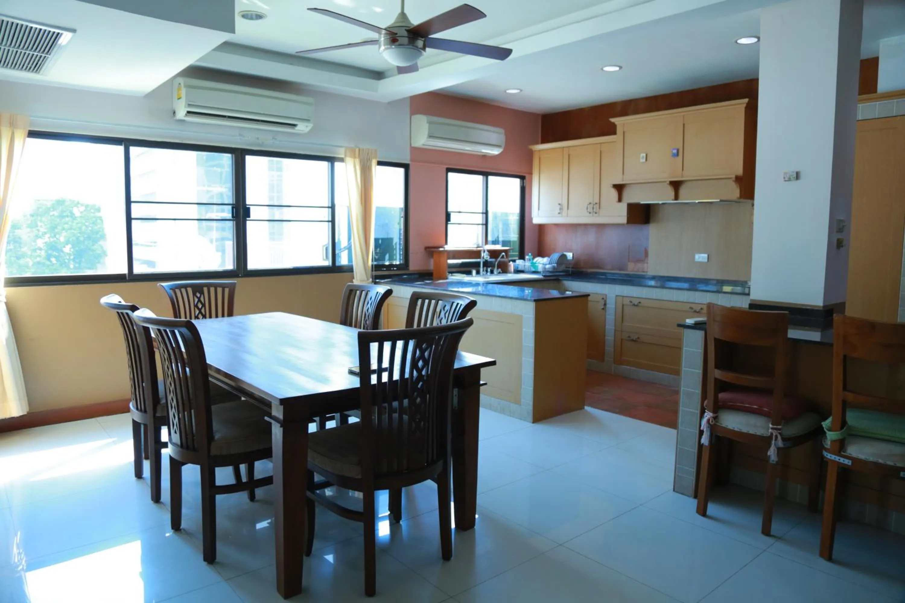 Kitchen or kitchenette in UPAR Hotels Silom