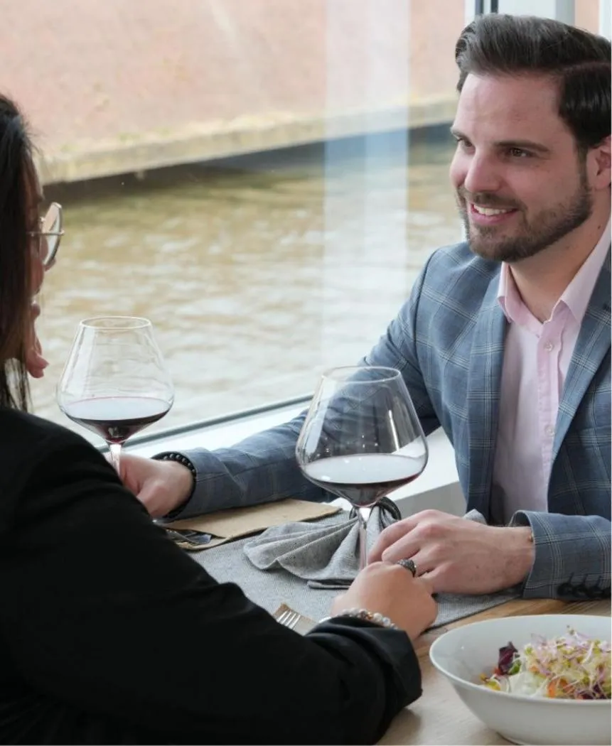 Hotel Restaurant Brasserie Feestzaal Ahoi, Kortrijk