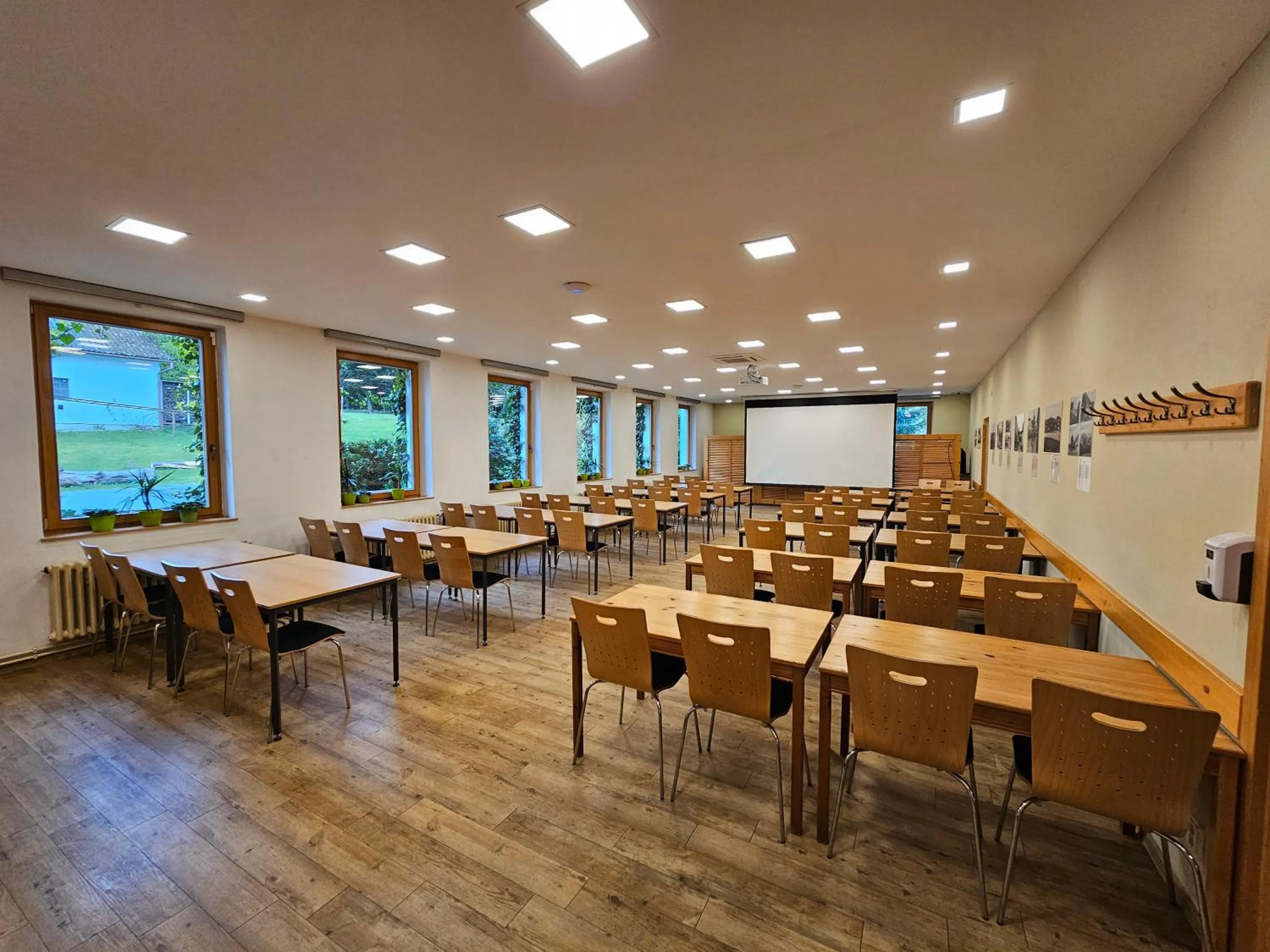 Meeting/conference room in Balónový hotel a pivovar Radešín