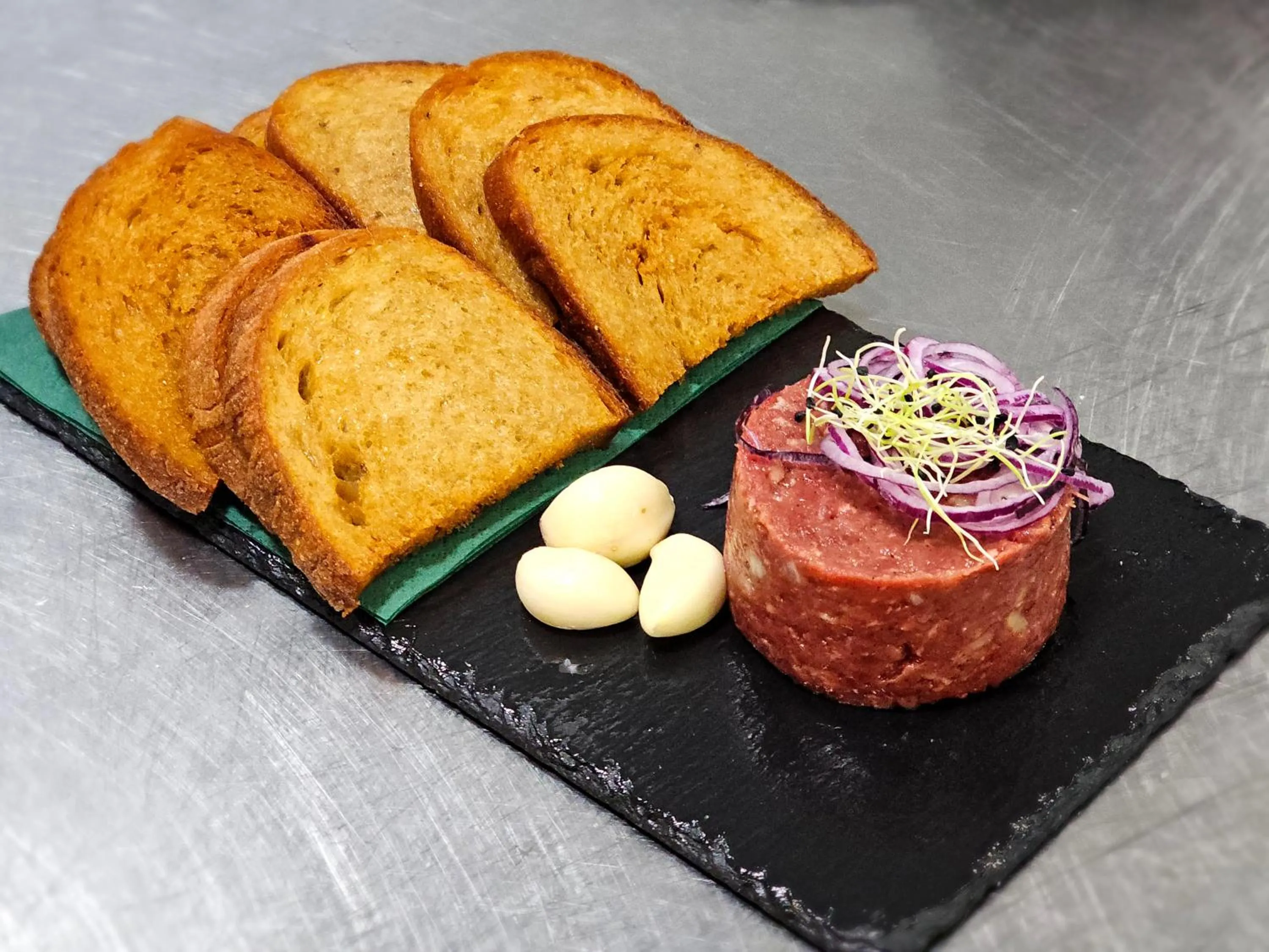 Food in Balónový hotel a pivovar Radešín