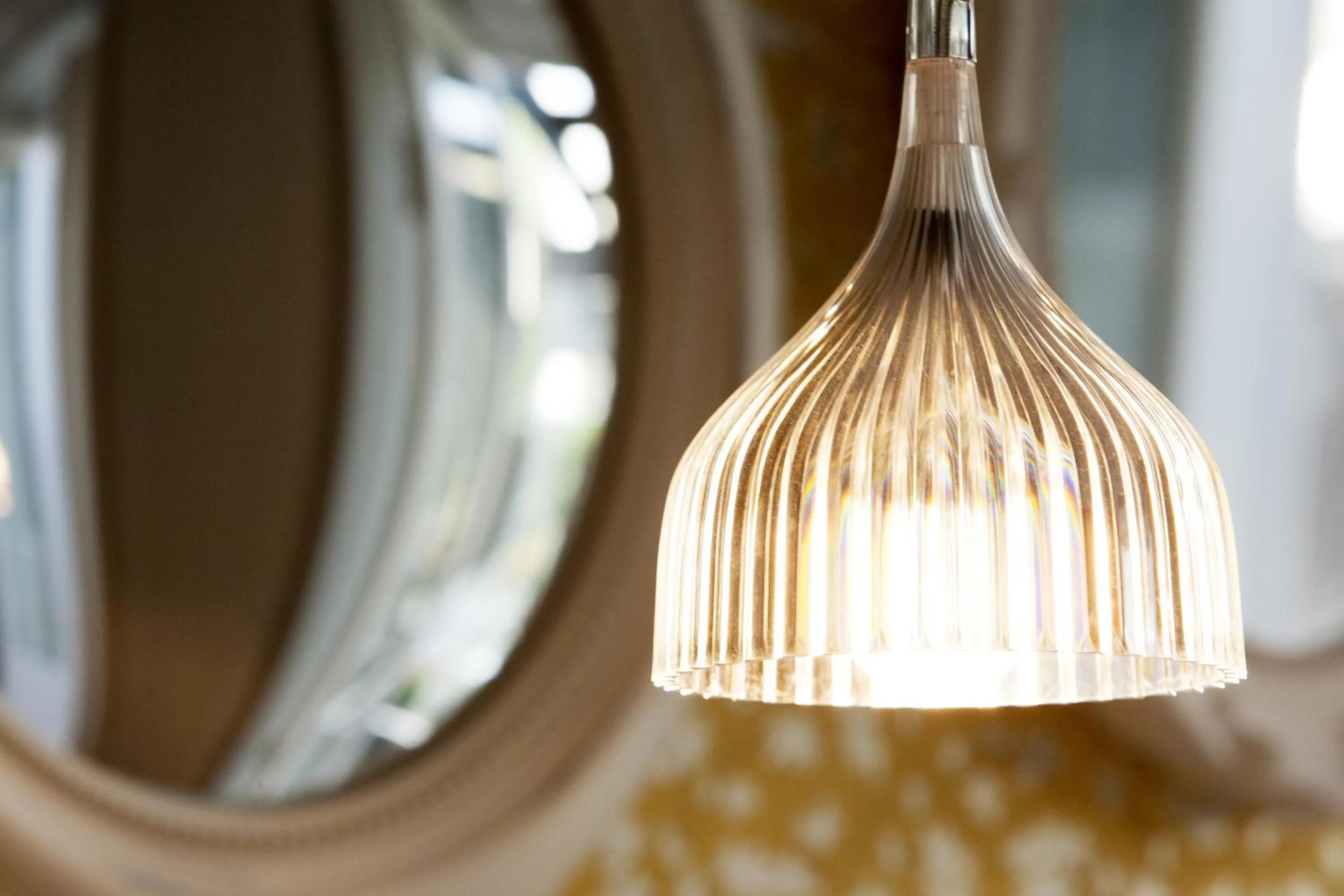 Communal kitchen in In Porto Gallery Guesthouse