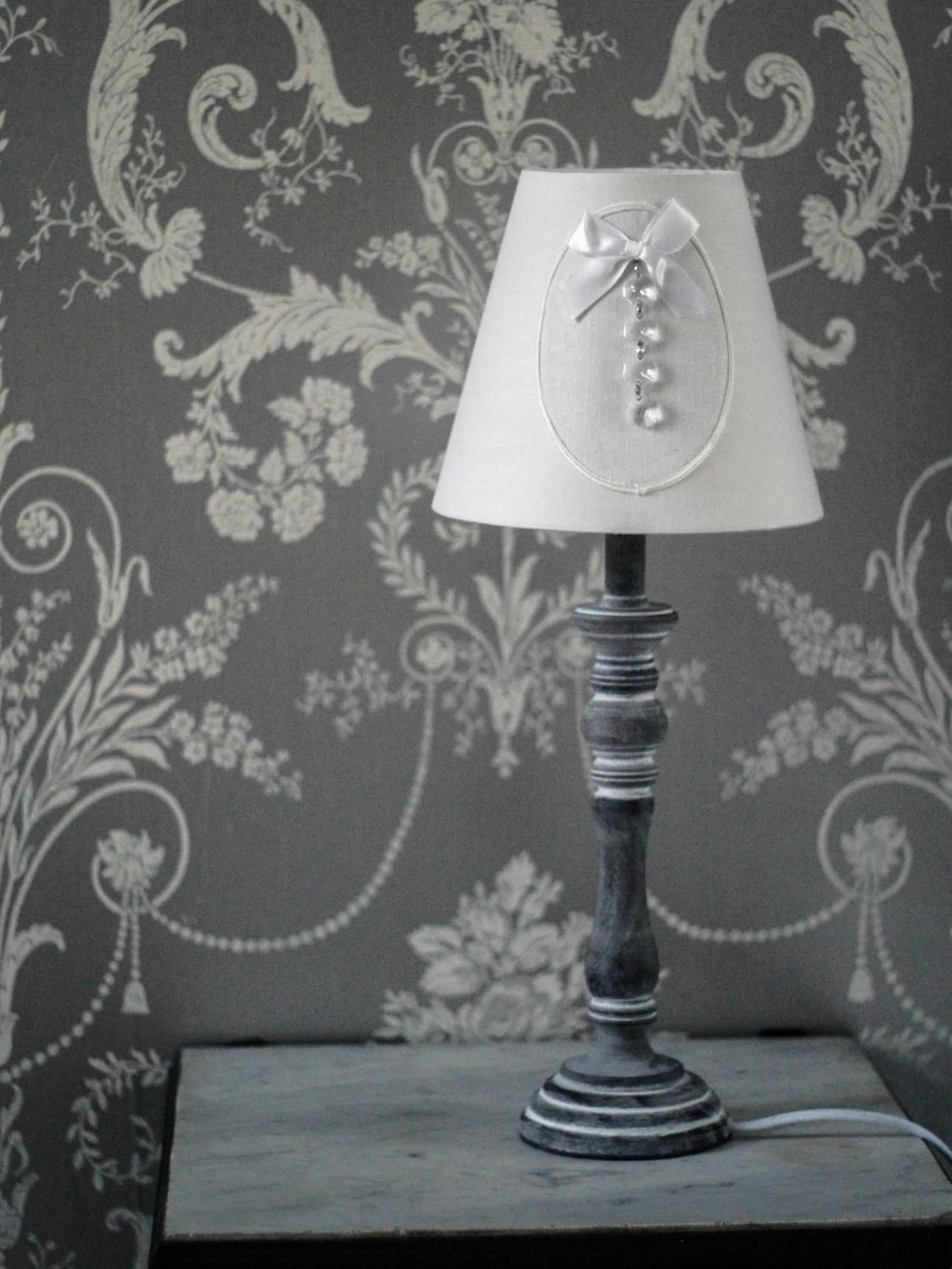 Decorative detail in Chambre d'hôtes Au jardin de la Bachellerie