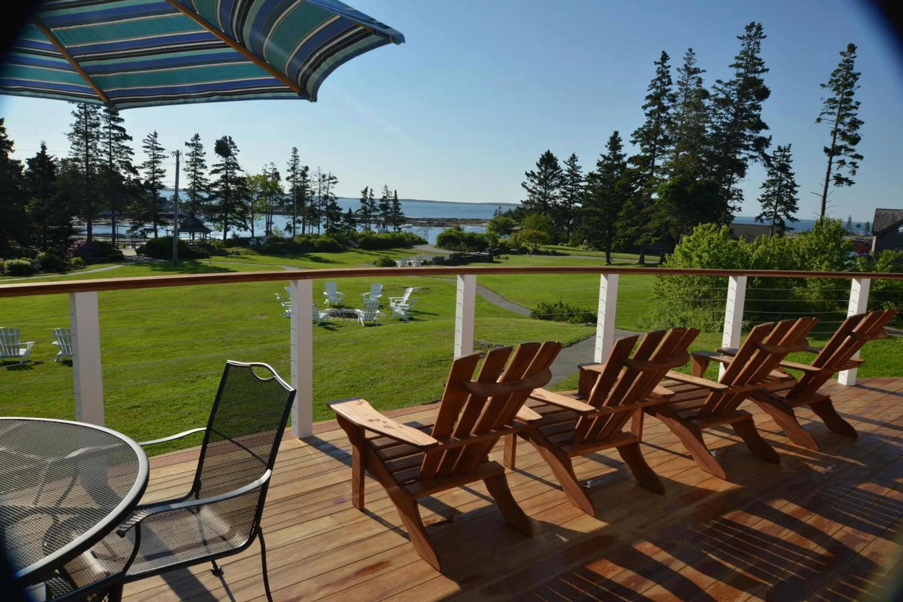 Property building in Newagen Seaside Inn