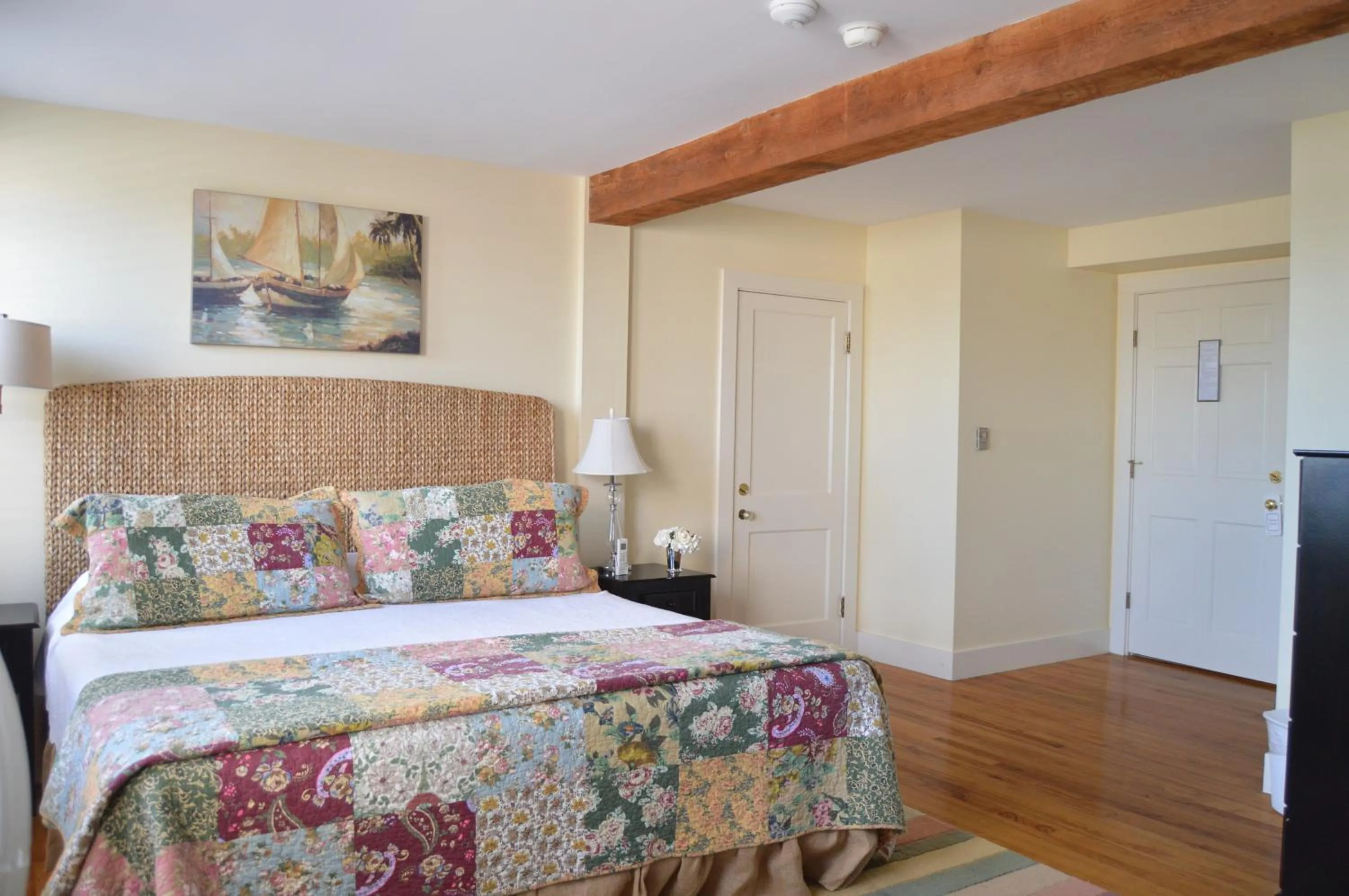 Bedroom, Bed in Newagen Seaside Inn