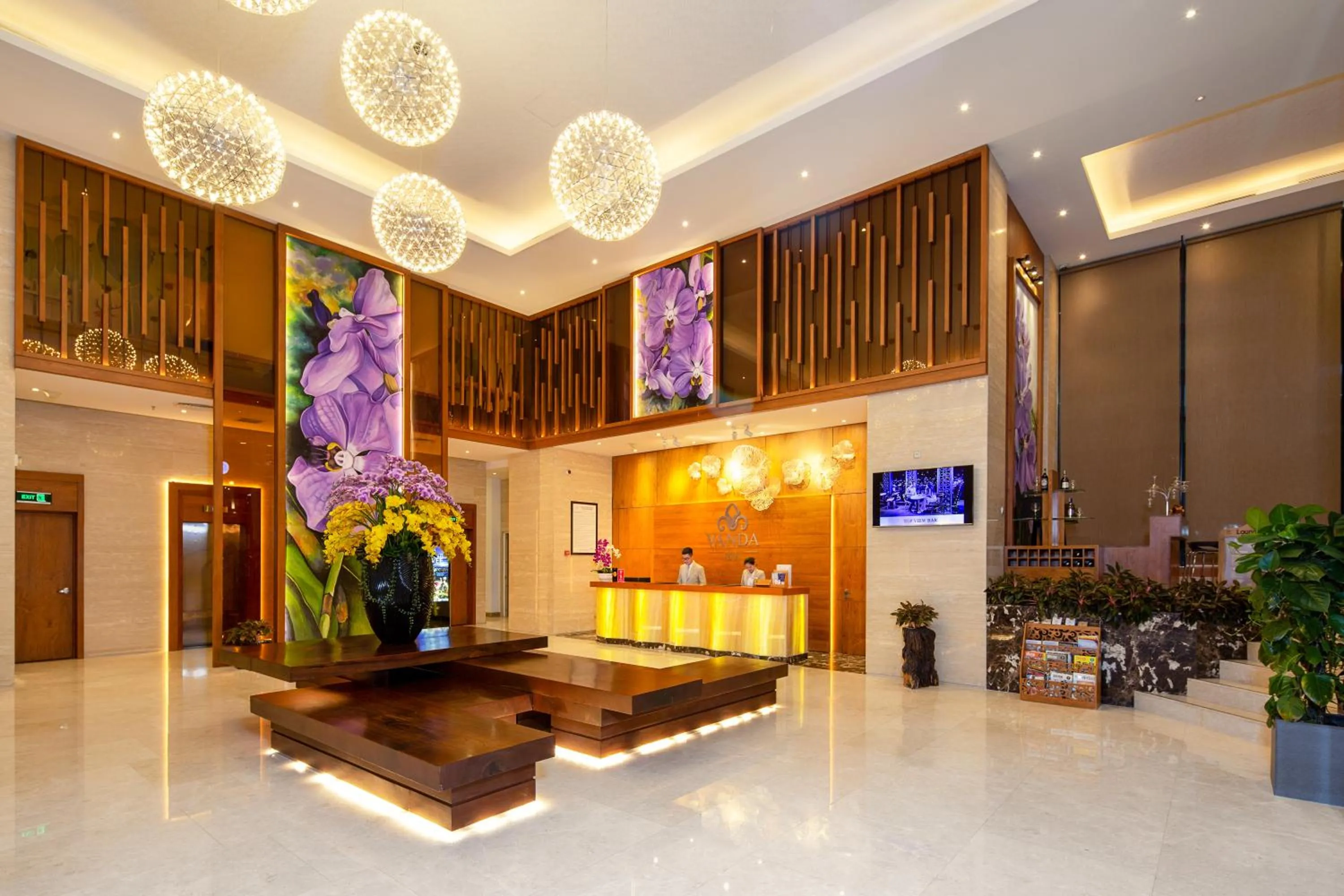 Lobby or reception in Vanda Hotel