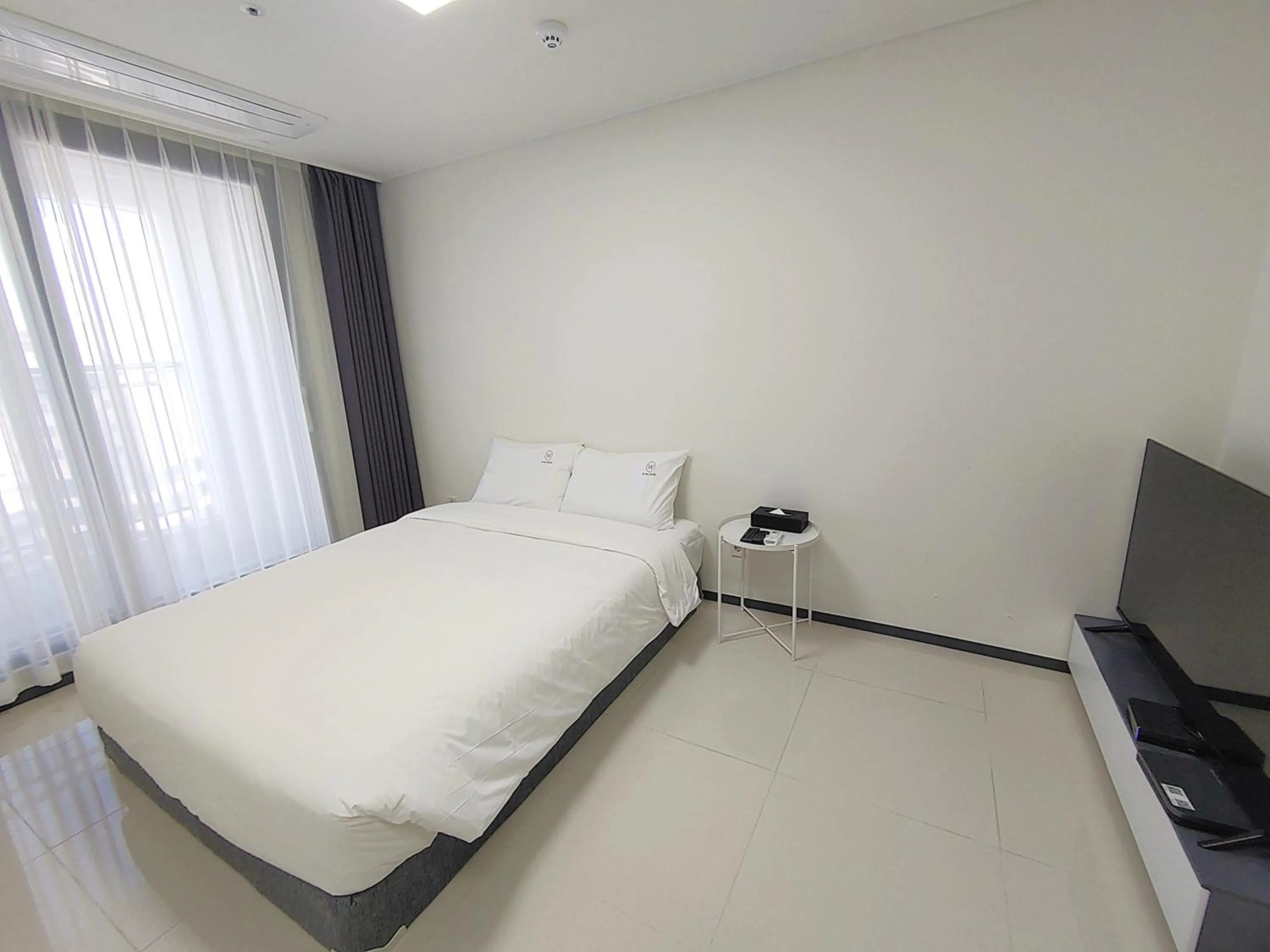 Bed in W Stay Hotel Busan City Hall