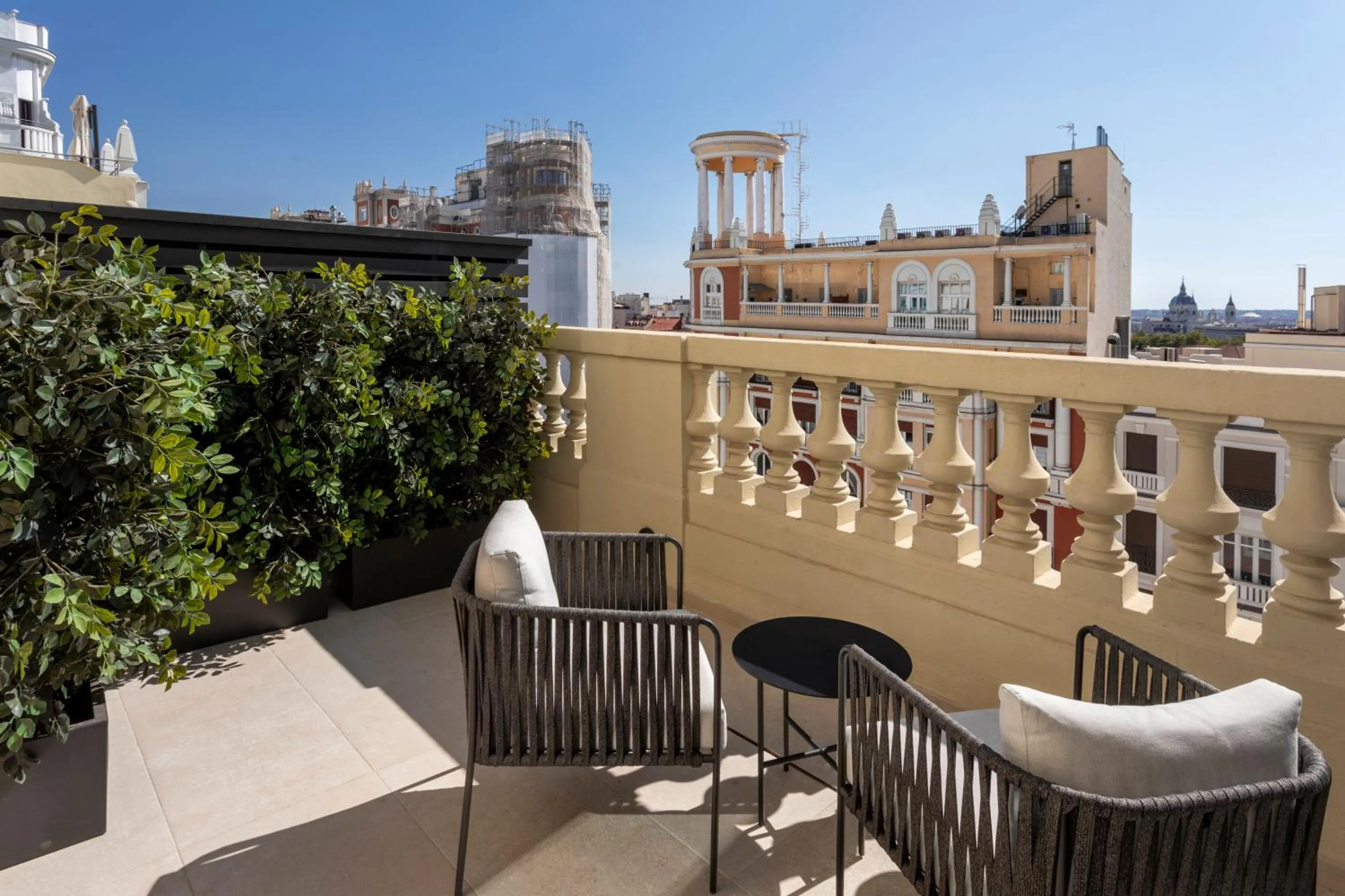 Bed in Catalonia Plaza España Hotel & Spa