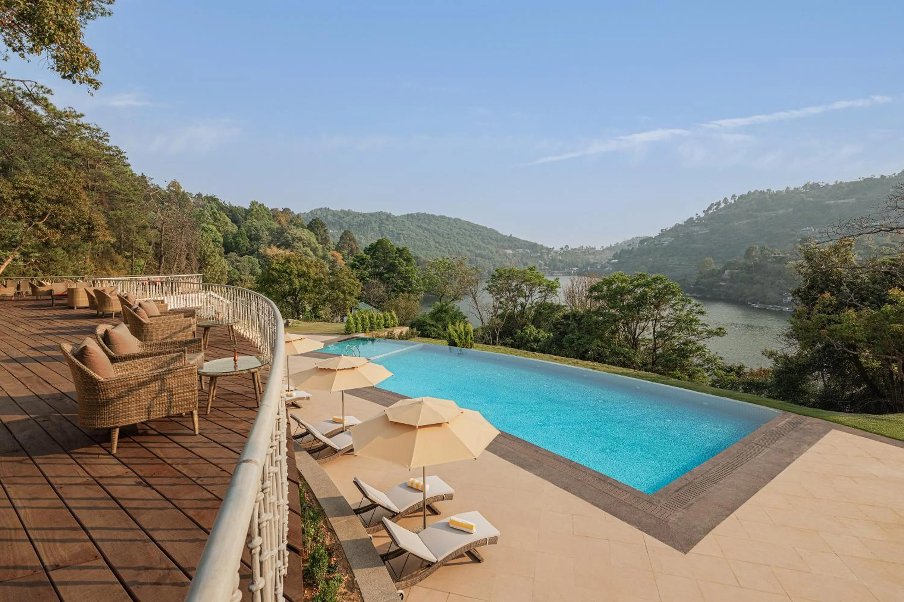 Swimming pool in Naukuchia House, Naukuchiatal - IHCL SeleQtions