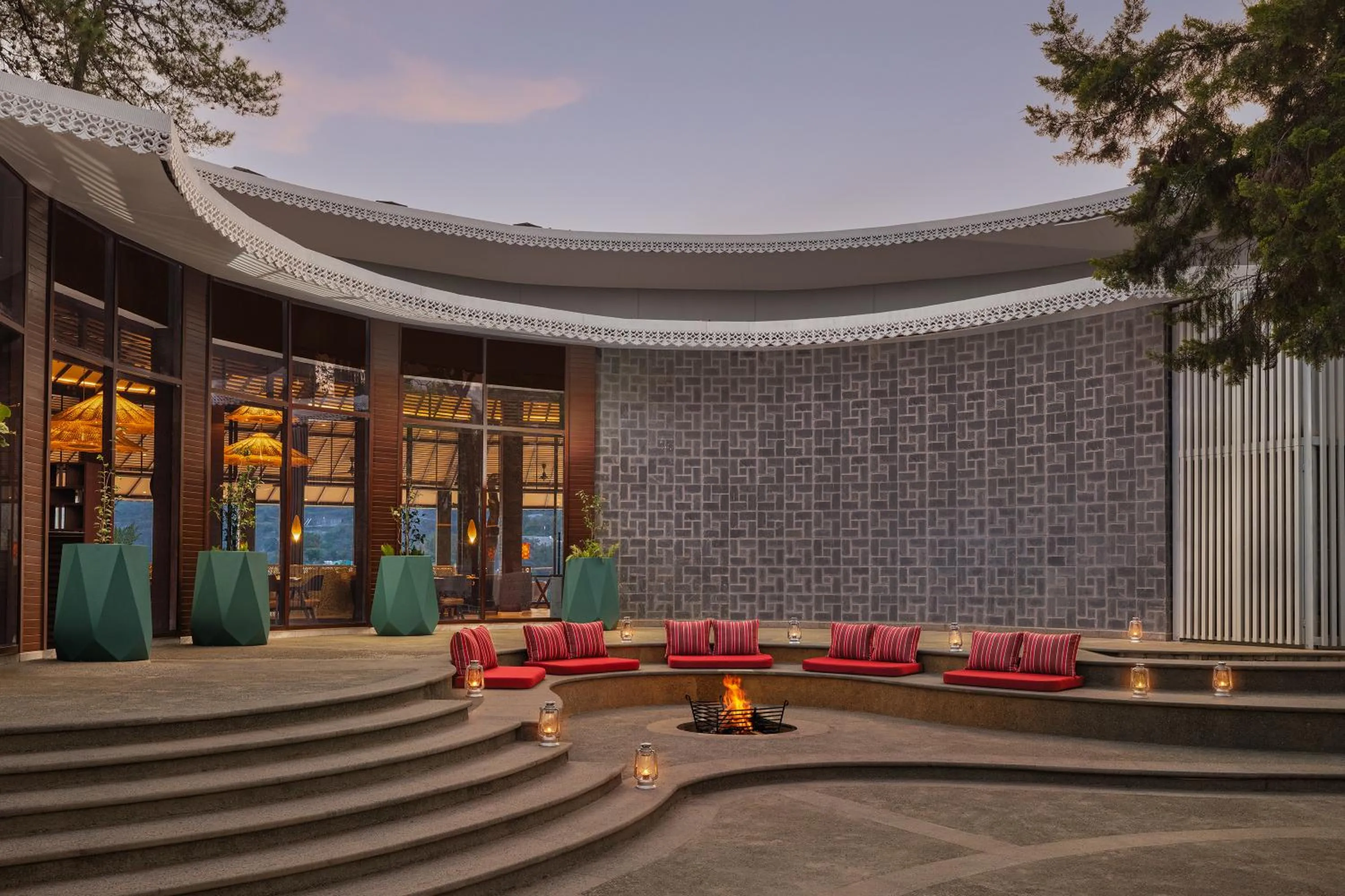 Evening entertainment in Naukuchia House, Naukuchiatal - IHCL SeleQtions