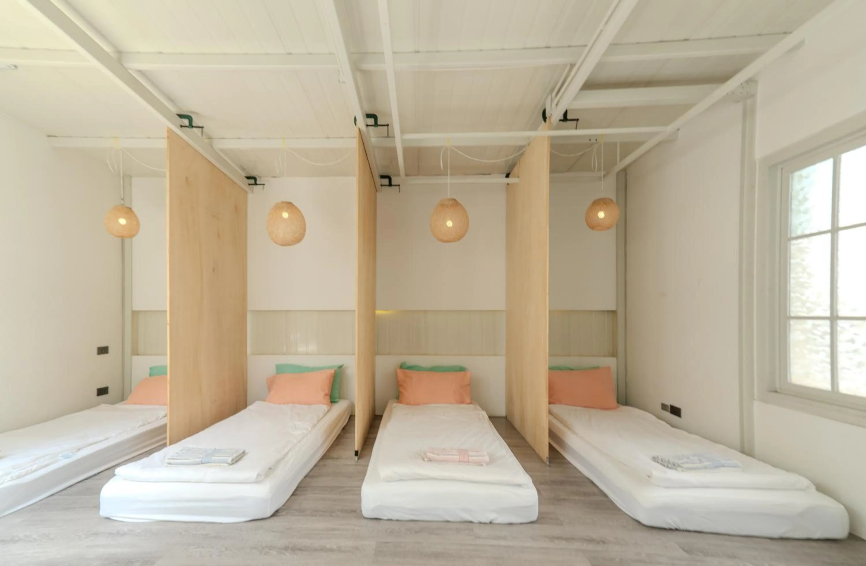 Bed in The Local Khaosan Bangkok Hotel