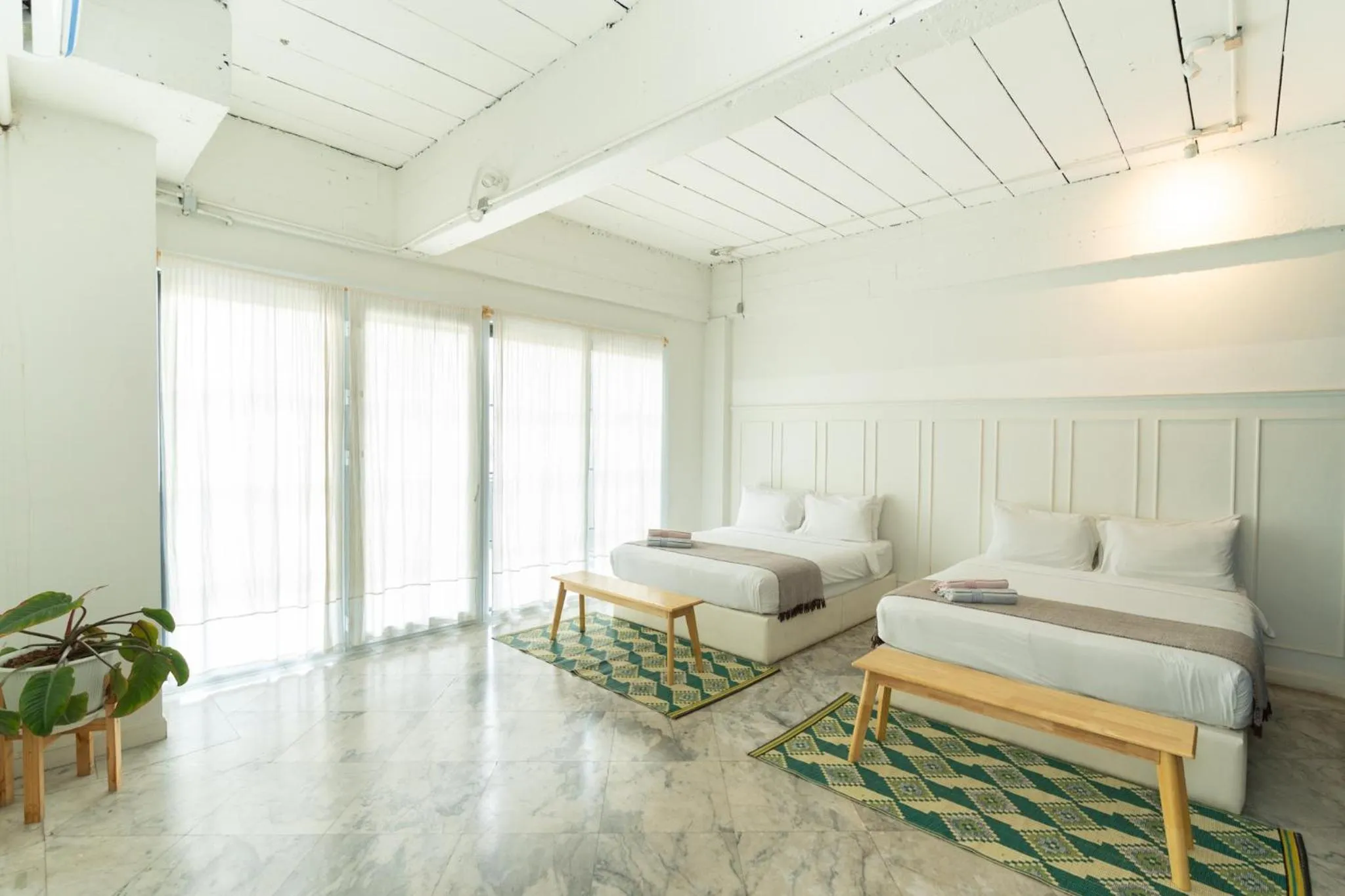 Bed in The Local Khaosan Bangkok Hotel