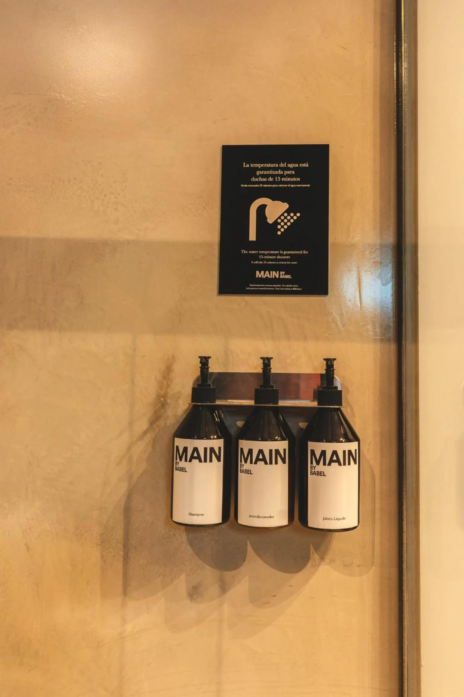 Toilet in Main By Babel