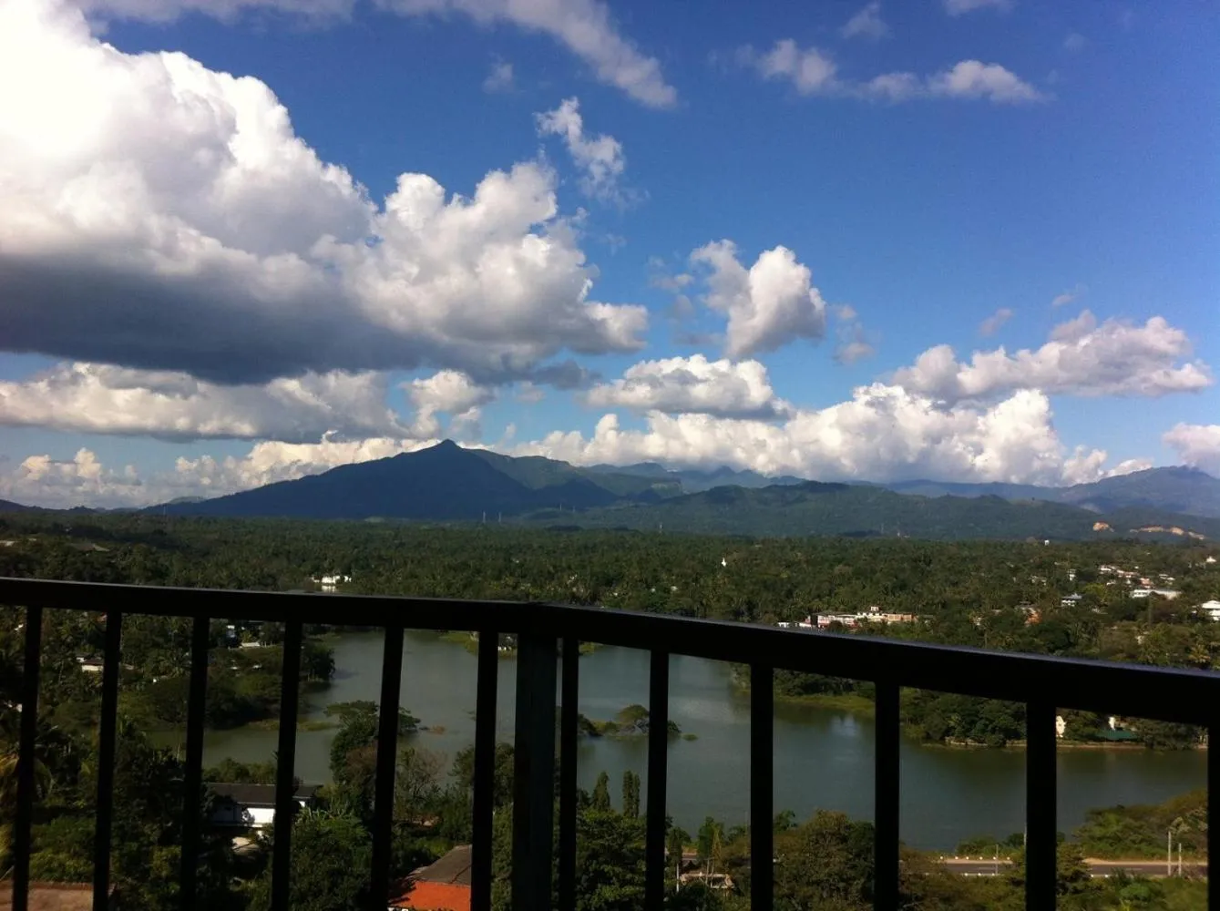 Balcony/Terrace in Villa Arunalu Kandy
