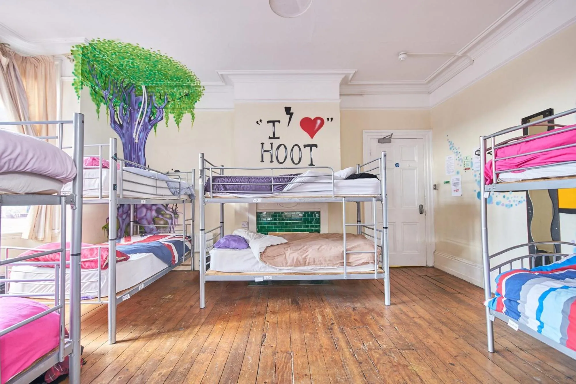 Bedroom, Bed in Hootananny Hostel