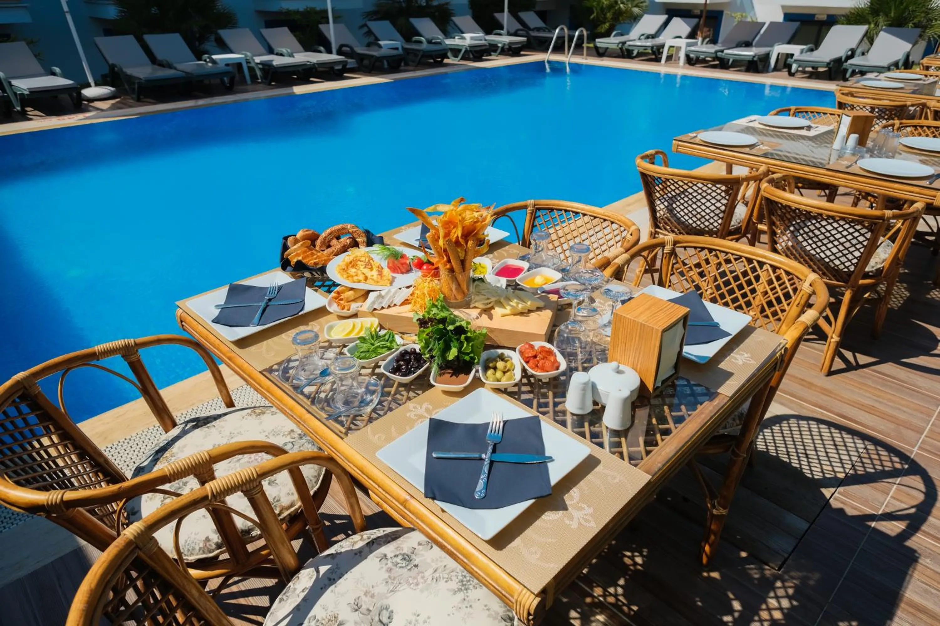 Restaurant/places to eat in Çınar Butik Hotel Bodrum