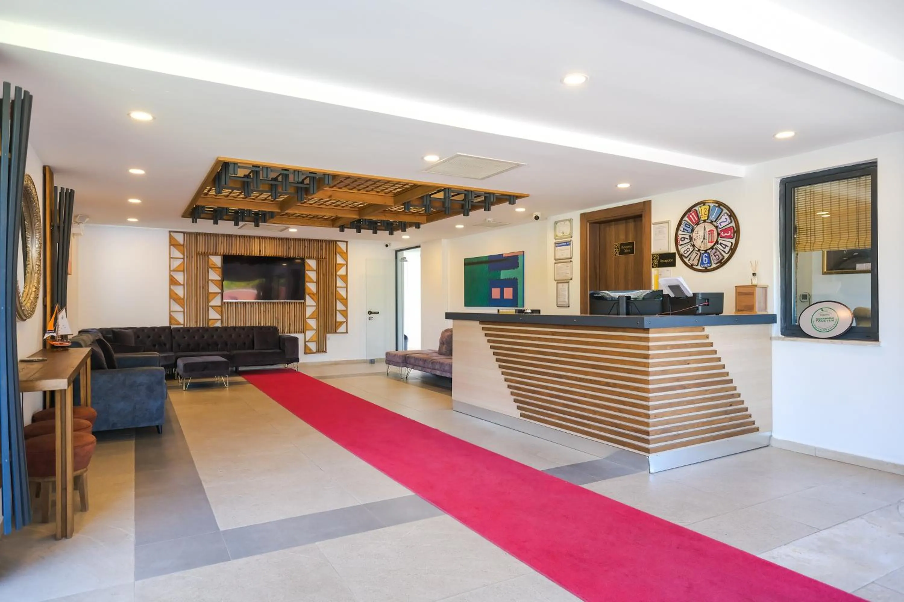 Lobby or reception in Çınar Butik Hotel Bodrum