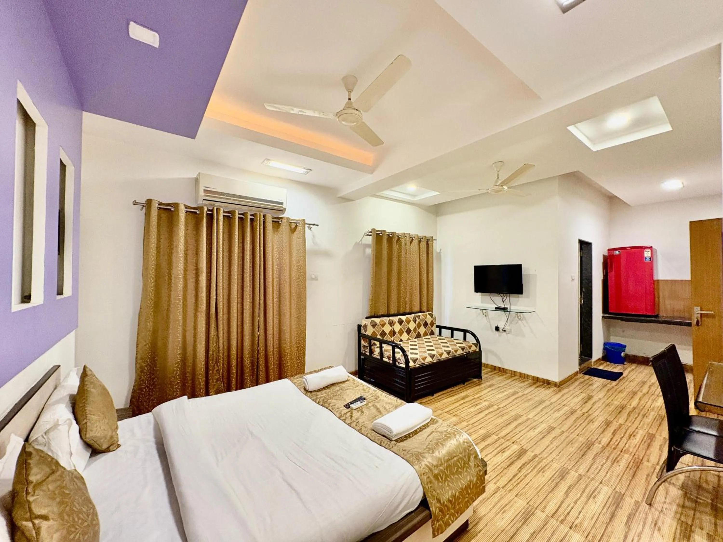 Bed in Le Tranquil Resort