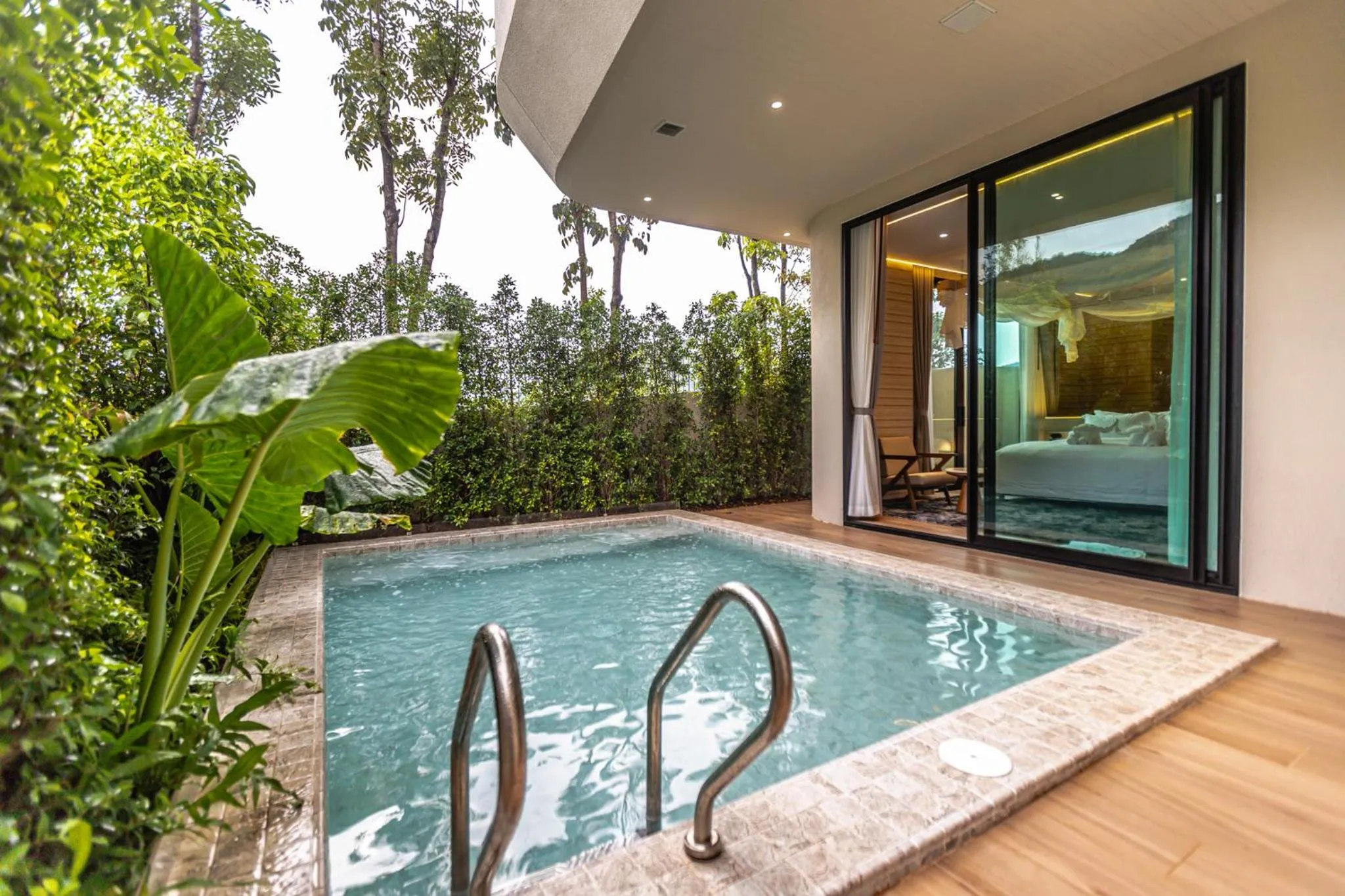 Swimming pool in Viewpoint Khaoyai Hotel