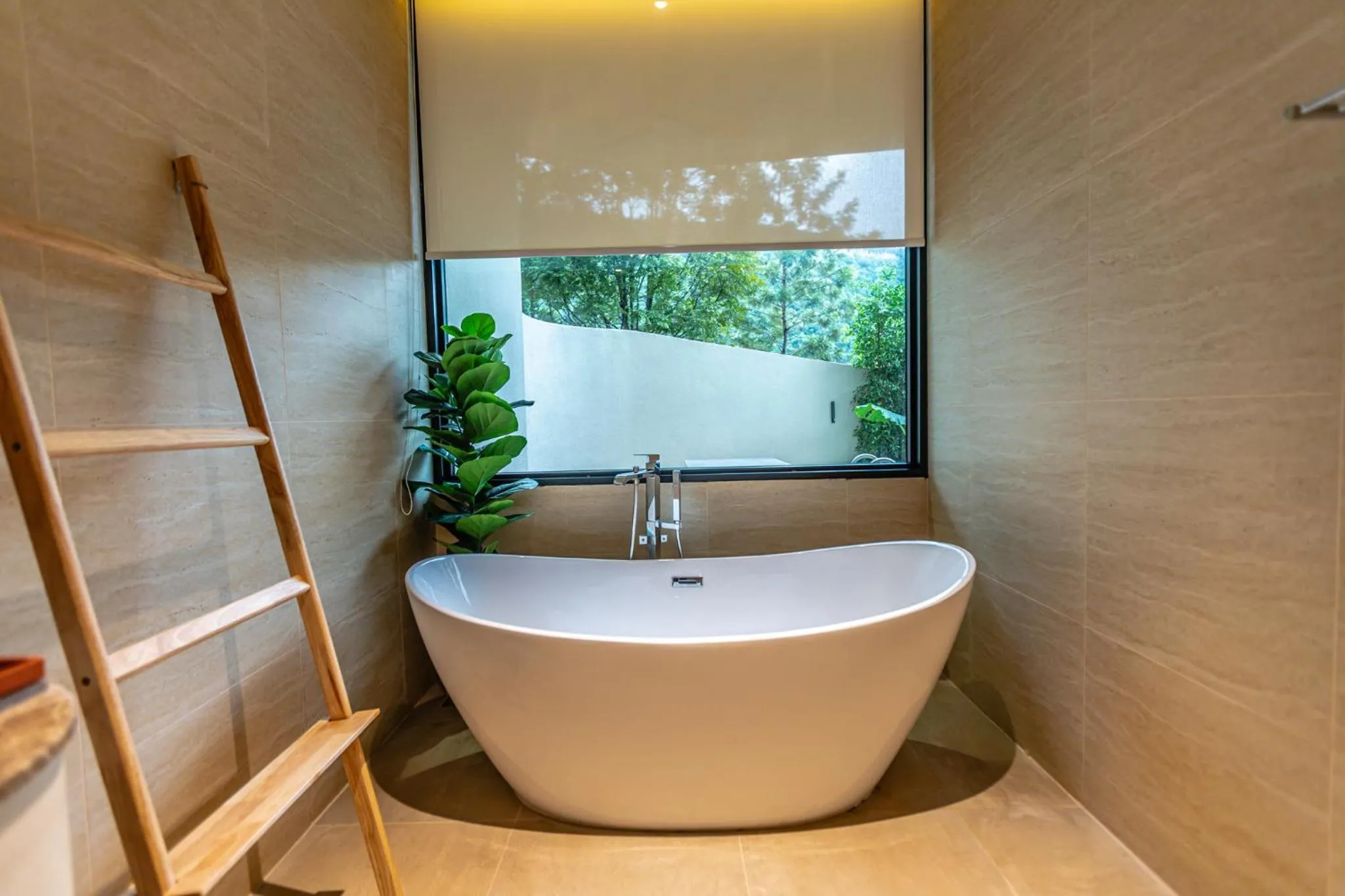 Bath in Viewpoint Khaoyai Hotel