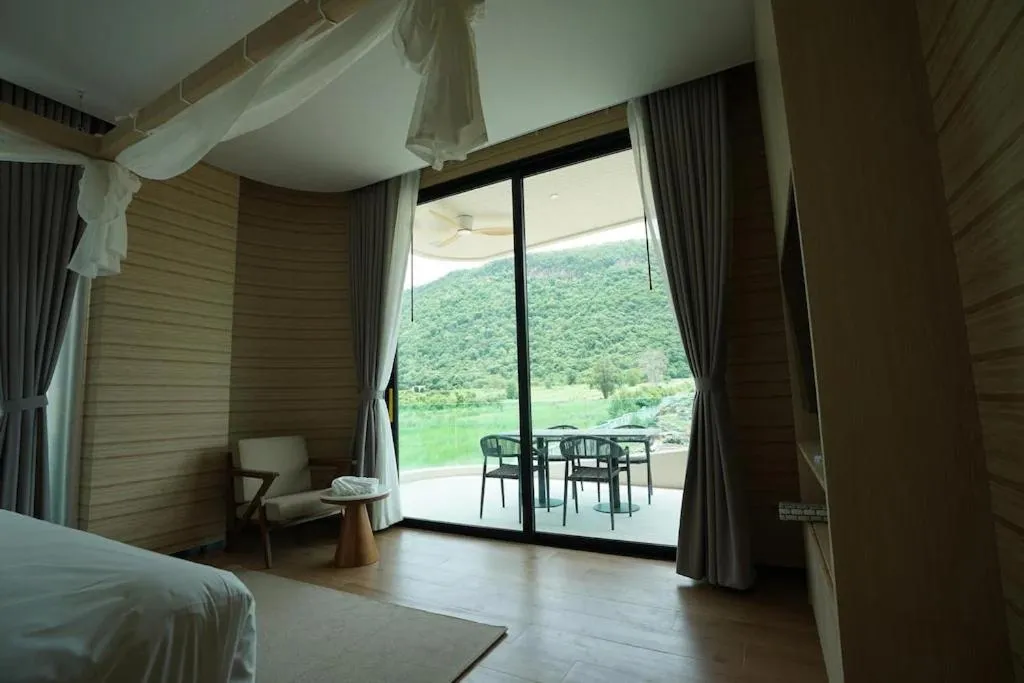 Bed in Viewpoint Khaoyai Hotel